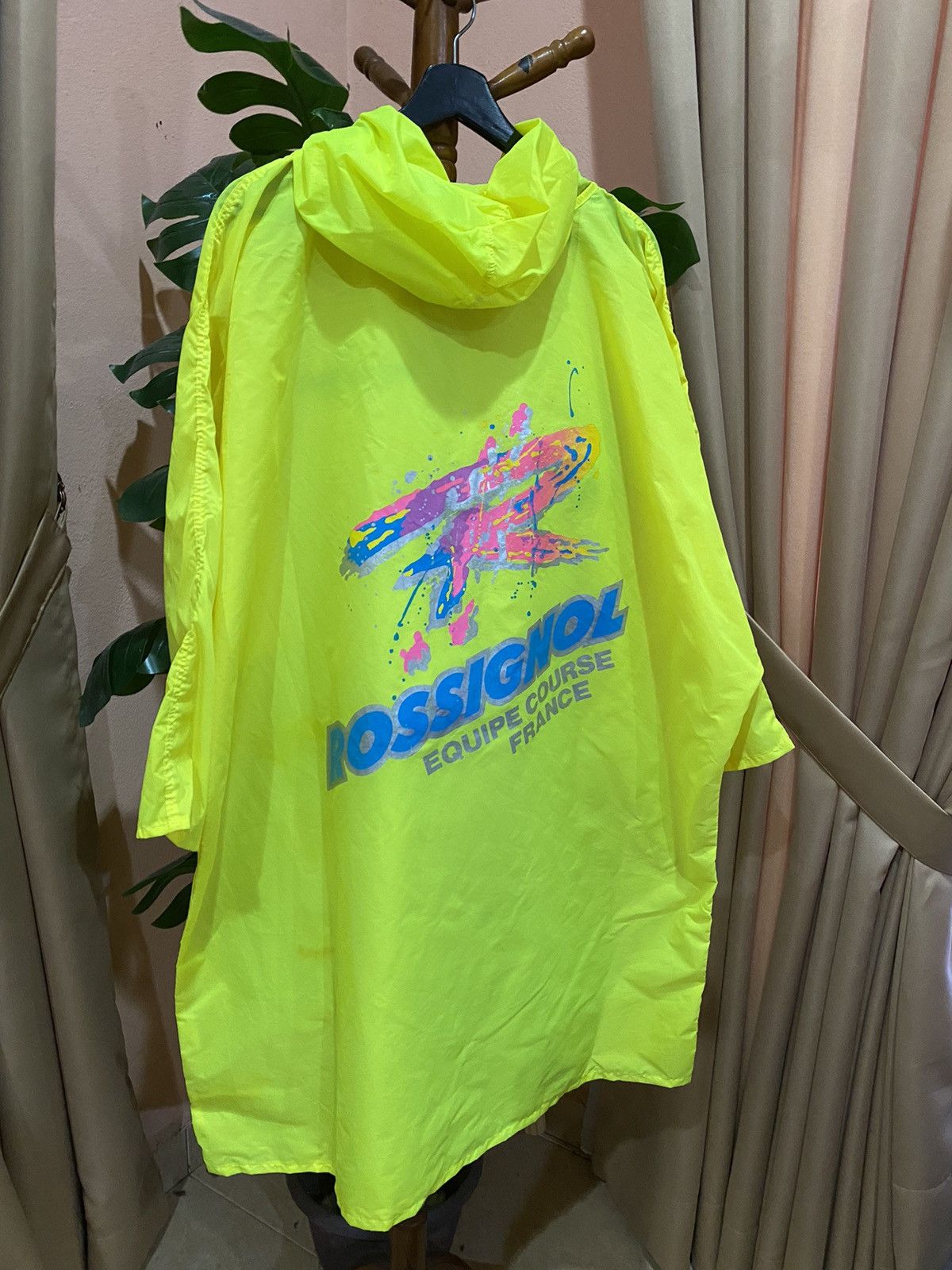Vintage Rossignol Neon Yellow Poncho - Vintage French Ski Style Size US XL / EU 56 / 4 - 4 Thumbnail
