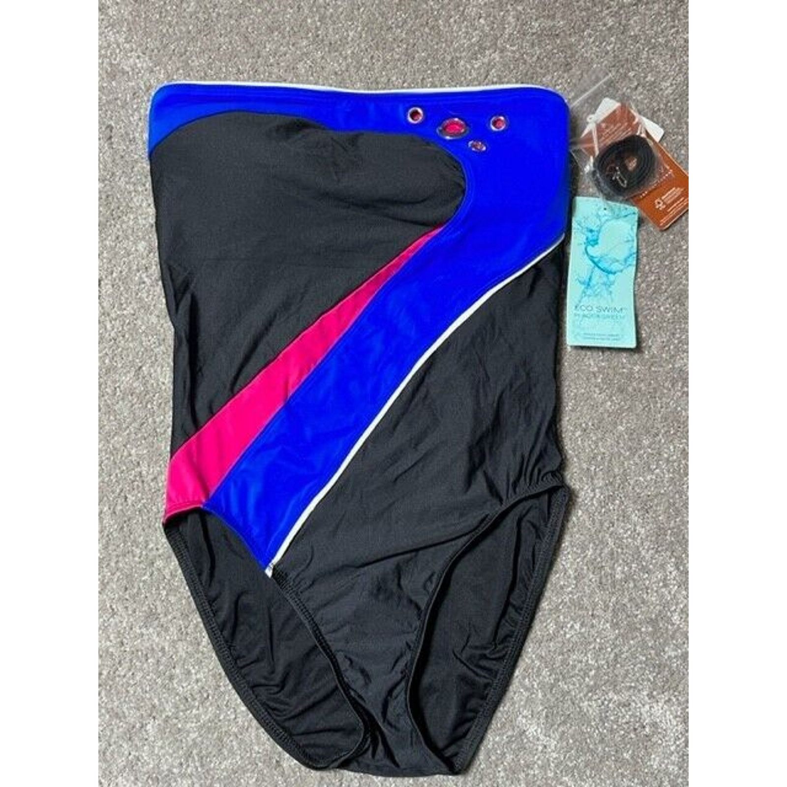 Other Eco Swim by Aqua Green One Piece Swimsuit Womens 8 Black Size M / US 6-8 / IT 42-44 - 1 Thumbnail