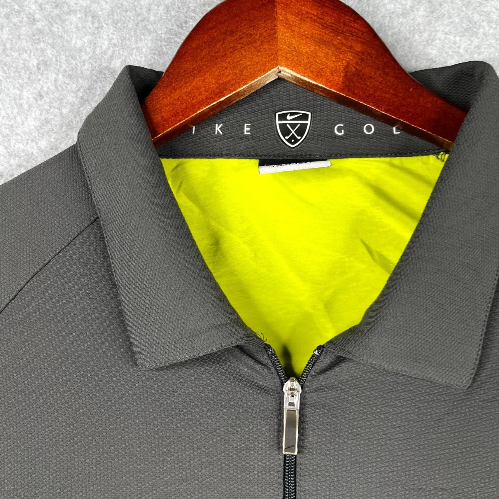 Nike Nike Golf Polo Shirt L Men Gray Orange 1/4 Zip Lightweight Fit Dry Logo Sports) Size US L / EU 52-54 / 3 - 3 Thumbnail
