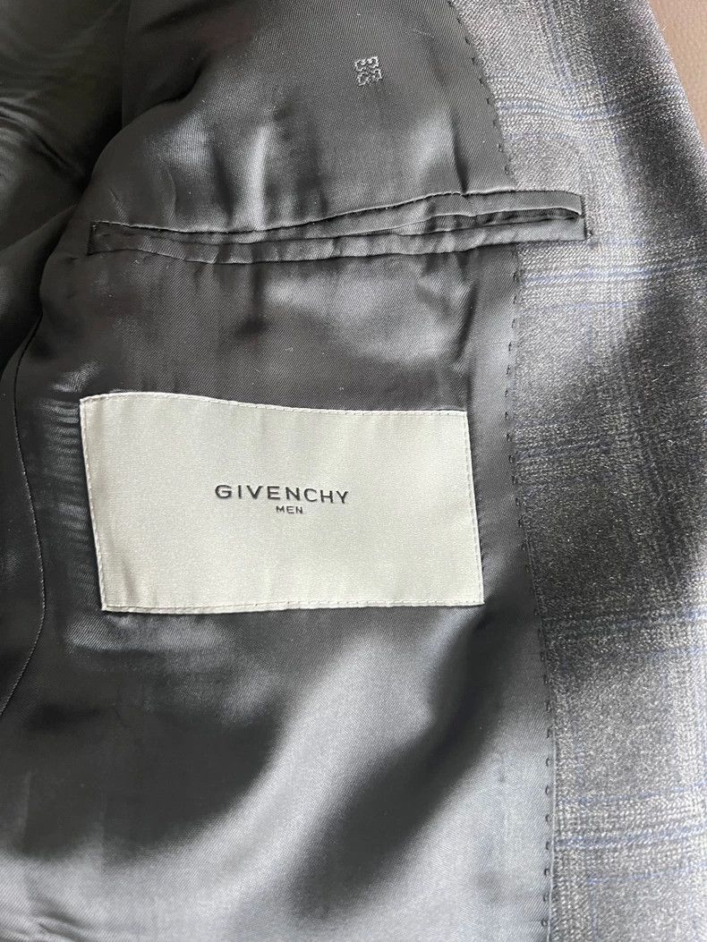 Givenchy Givenchy Size 48 Grey Wool Blazer Jacket Size US XL / EU 56 / 4 - 4 Thumbnail