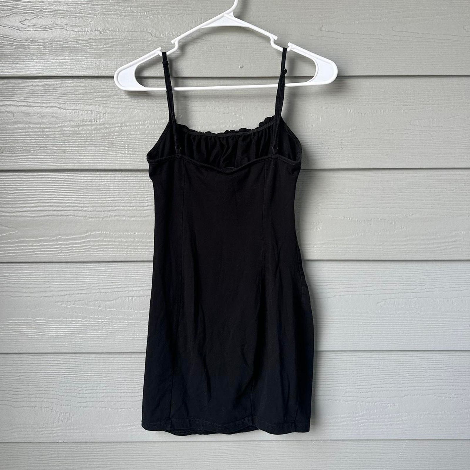 Forever 21 Forever 21 black mini dress Size S / US 4 / IT 40 - 2 Thumbnail