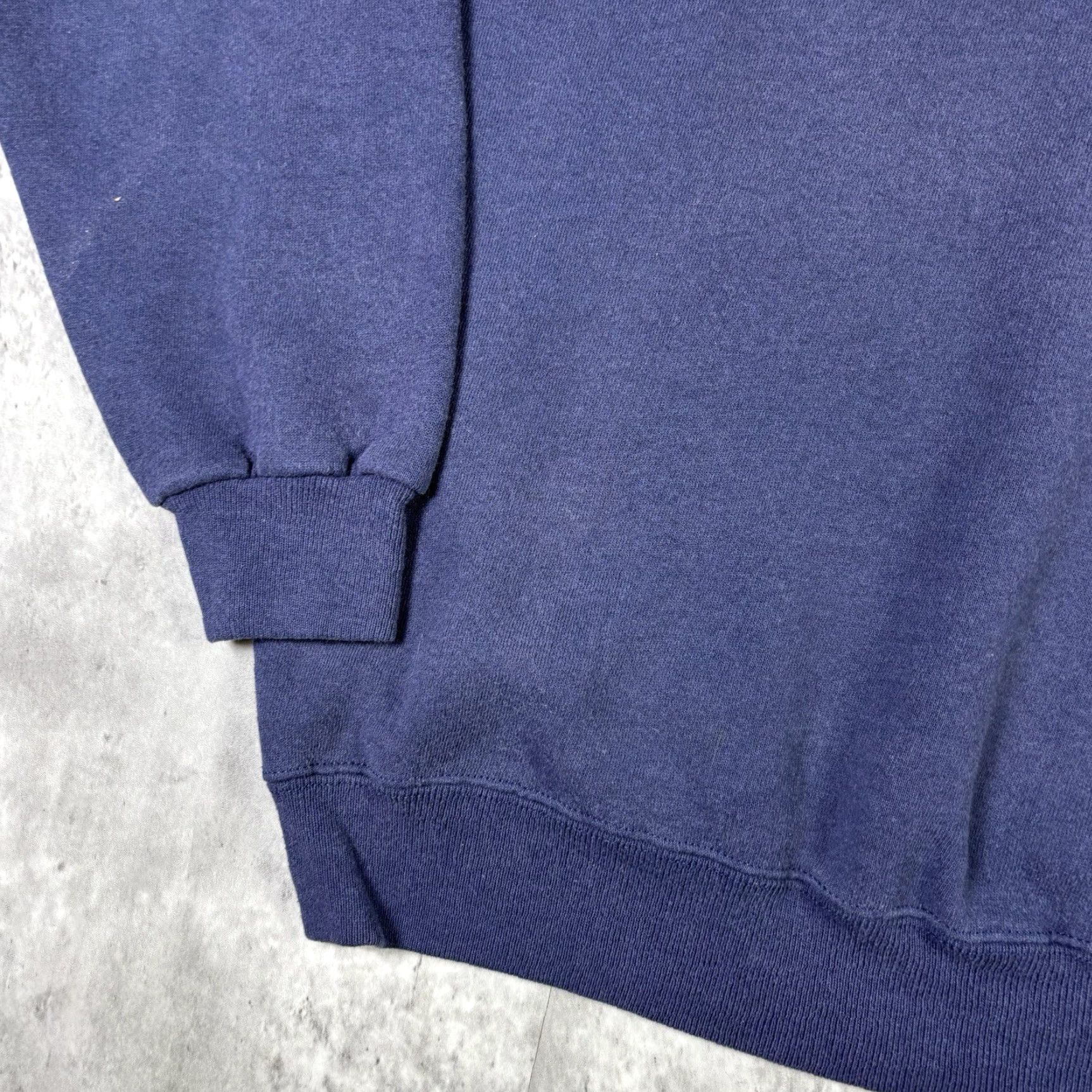 Logo 7 VINTAGE Lasalle University Embroidered Logo Pullover Crewneck Sweatshirt L Blue 90s Mens Sweatshirt Size US L / EU 52-54 / 3 - 7 Thumbnail