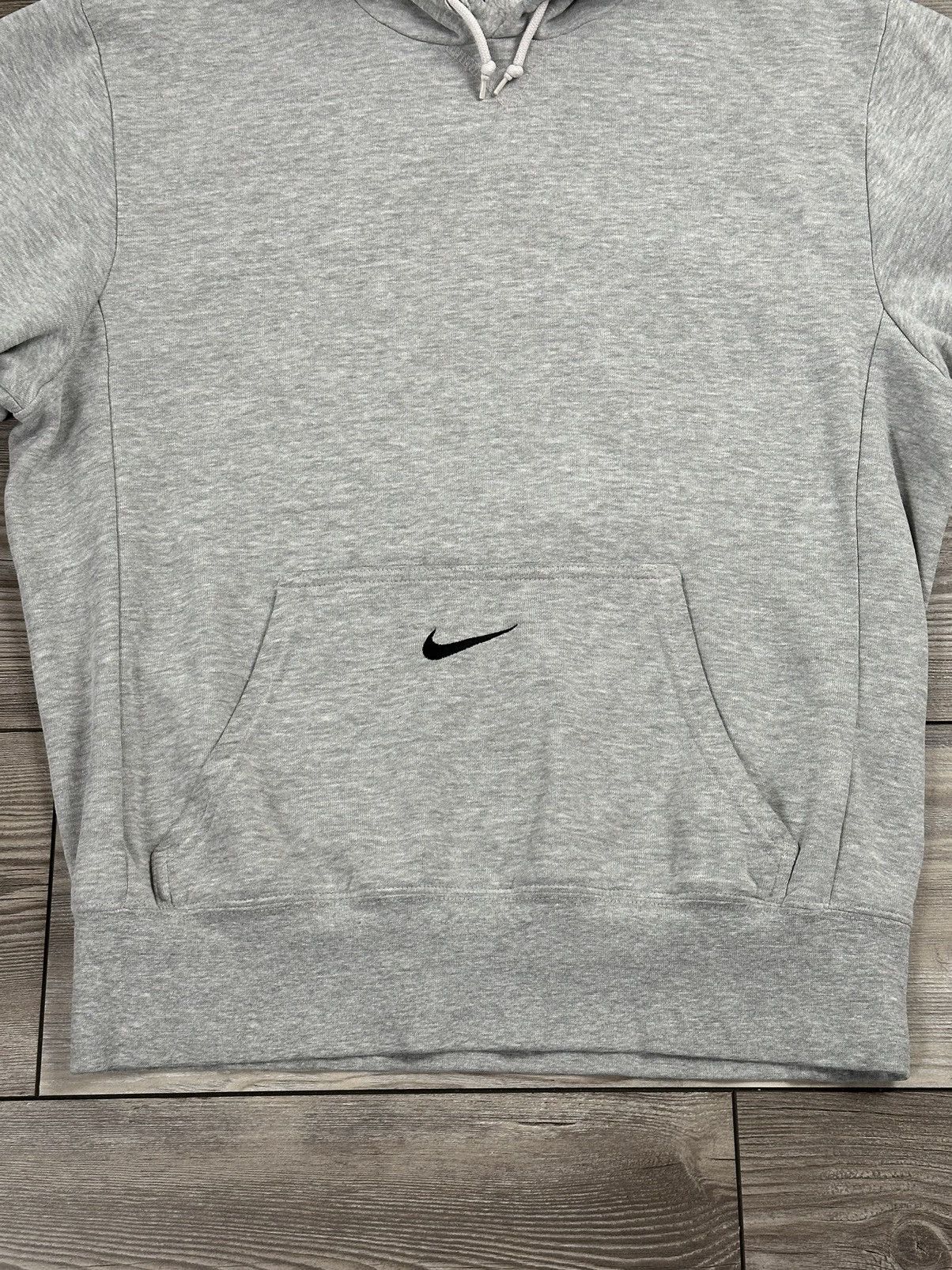 Nike Nike Pocket Center Swoosh Hoodie Size US S / EU 44-46 / 1 - 2 Thumbnail