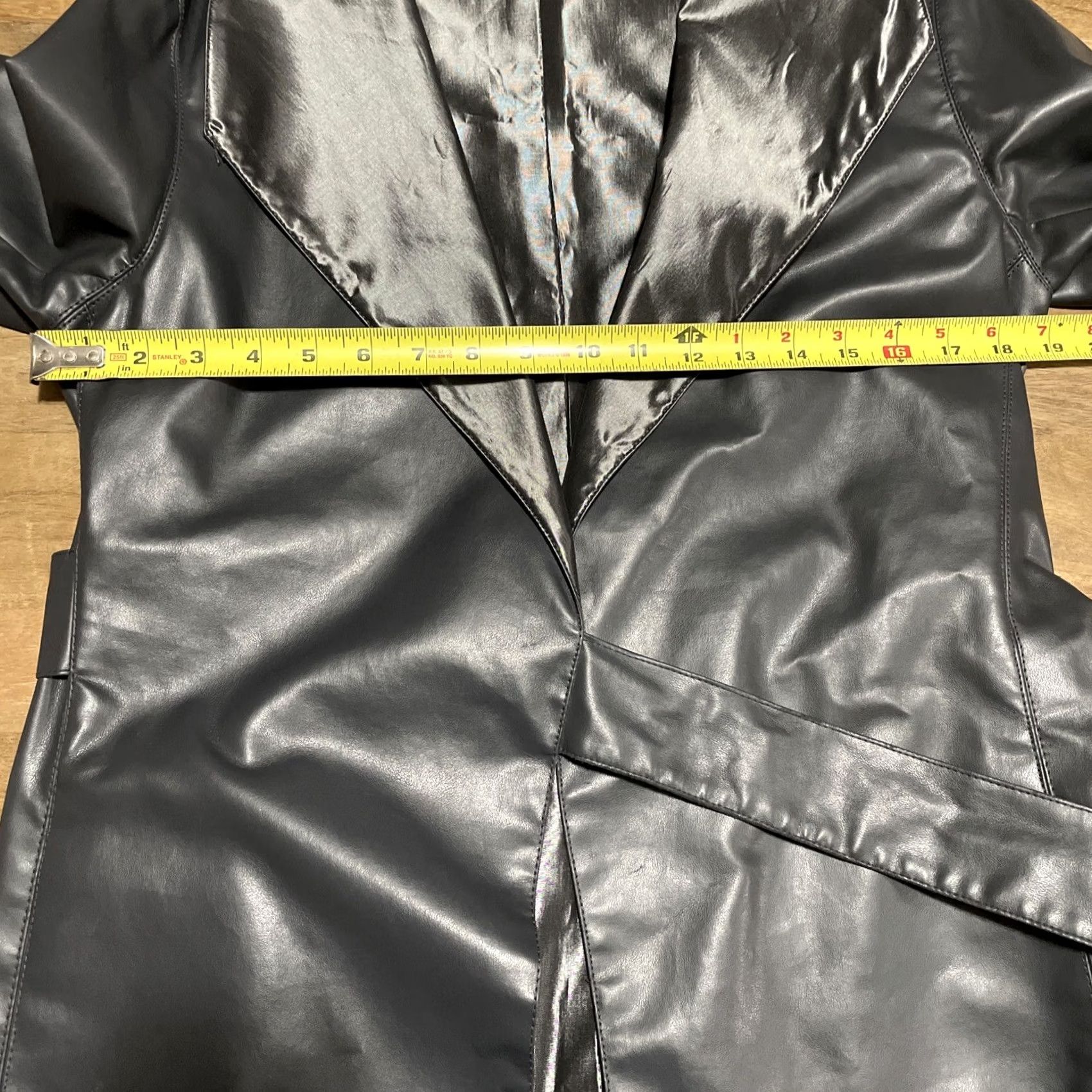 Vintage Marie Saint Pierre Jacket Womens Size 2 Belted PVC Dark Gray Party/Cocktail Casual Business Travel Long Sleeve Tie Belted Leather? No PVC Size XS / US 0-2 / IT 36-38 - 6 Thumbnail