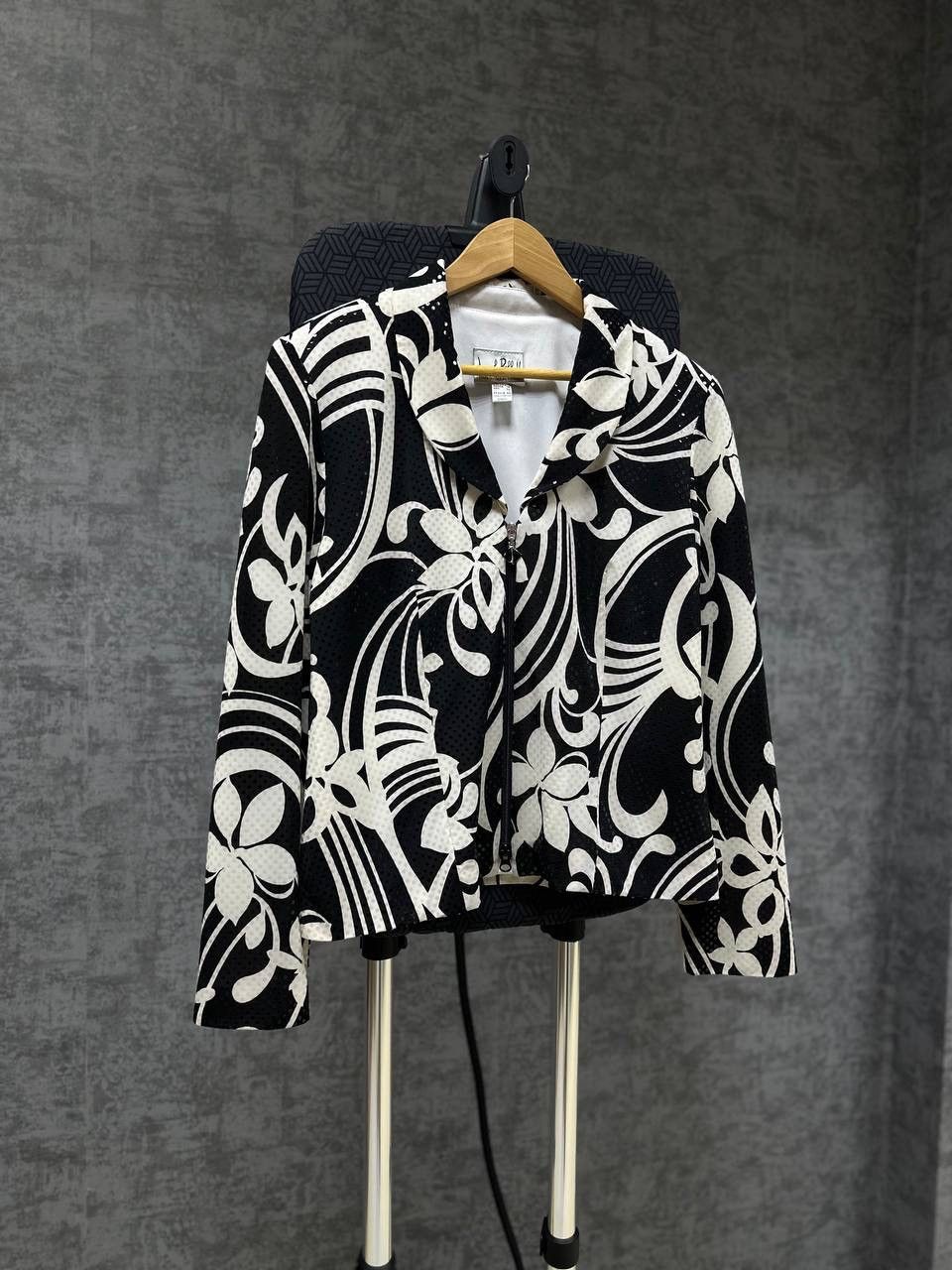 Japanese Brand × Vintage Vintage Joseph Ribkoff Trends White Jacket Size M / US 6-8 / IT 42-44 - 11 Thumbnail