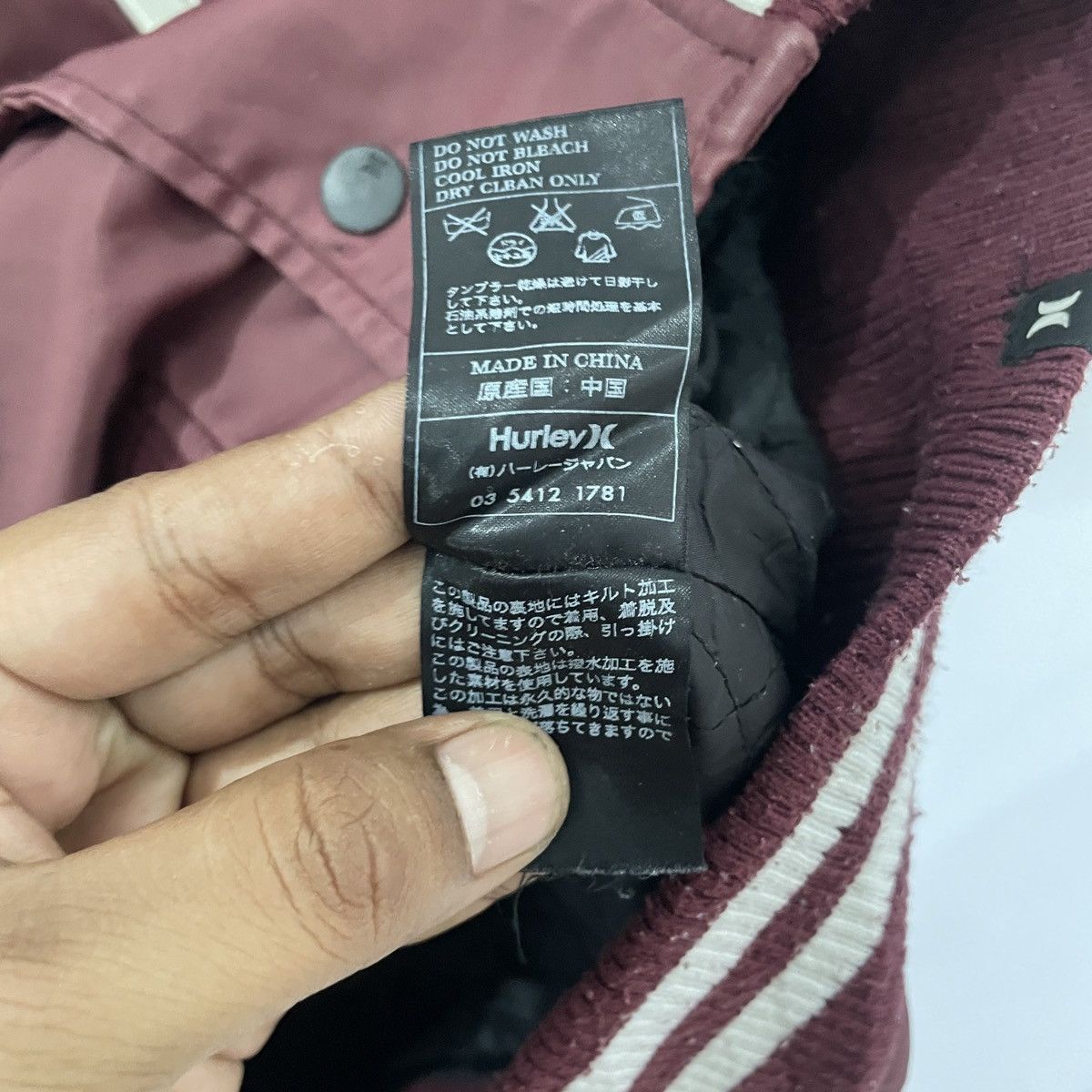 Hurley × Japanese Brand Vintage Hurley Big Logo Varsity Jacket Size US M / EU 48-50 / 2 - 6 Thumbnail