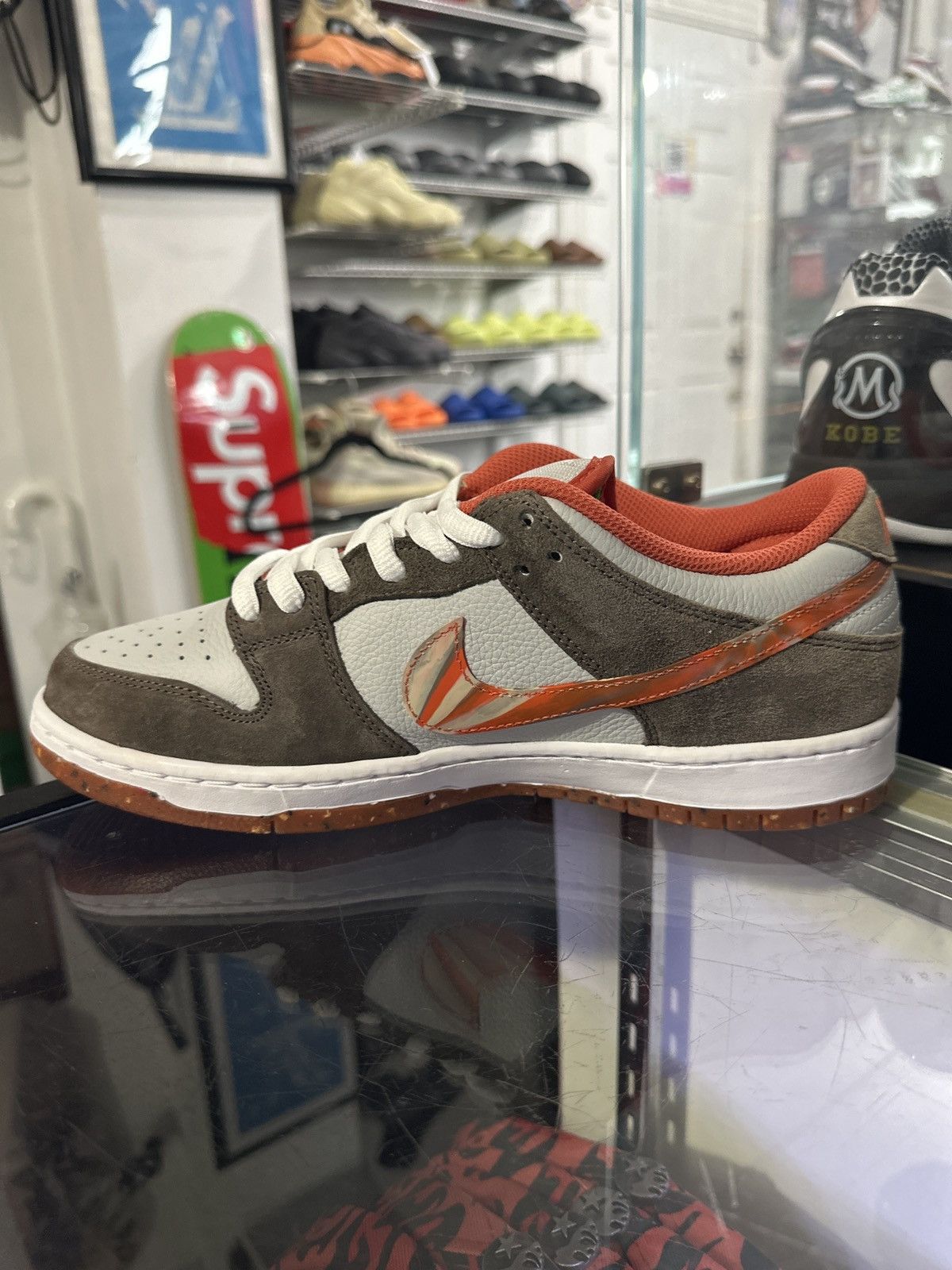 Nike Nike SB Dunk Low "Crushed D.C." Size US 9 / EU 42 - 2 Thumbnail