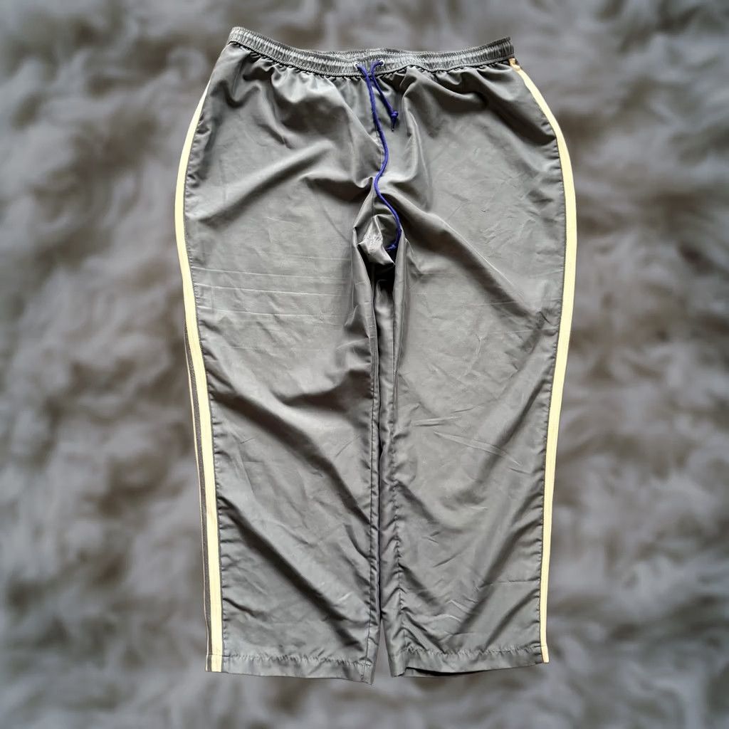 Vintage Y2K Baggy Track Pants Gray Wide-Leg Side Stripe Lounge Mens Womens 2XL XX Large Relaxed Fit Track Pants All American Comfort Size US 39 - 1 Thumbnail