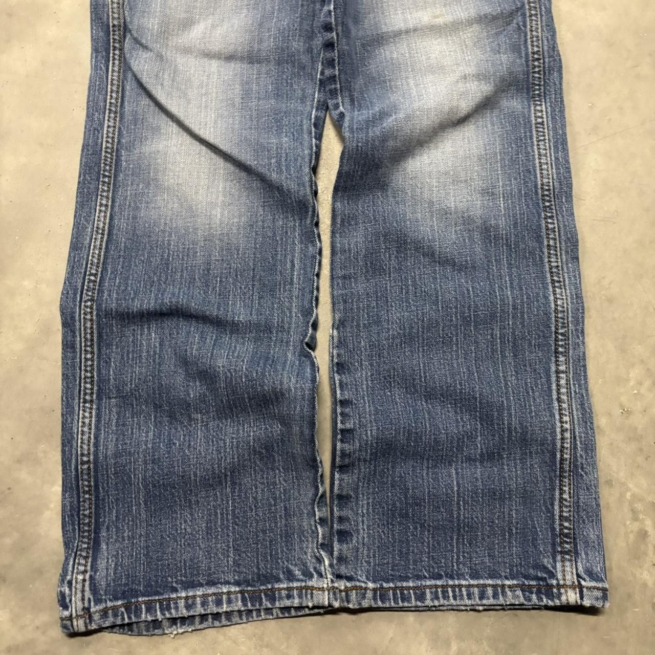 Japanese Brand × Vintage Crazy Vintage Y2K/2000s Grunge Faded Dark Wash Essential Denim Jeans! Size US 31 - 6 Thumbnail