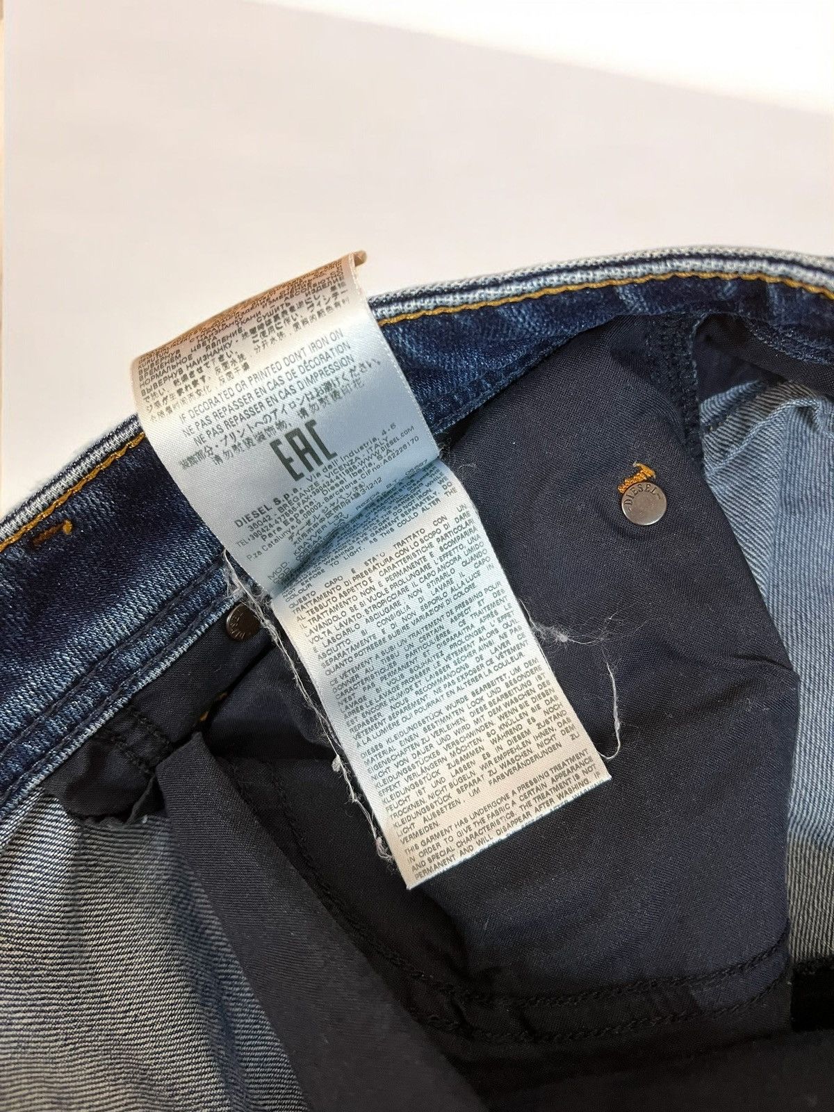 Diesel Diesel Krayver blue jeans size W32 L32 Size US 32 / EU 48 - 8 Thumbnail