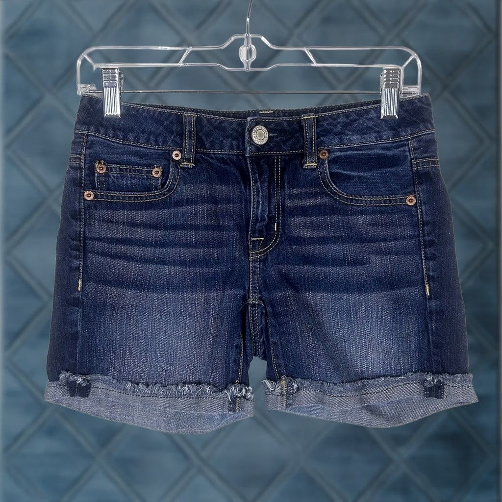 American Eagle Outfitters American Eagle Outfitters Blue Festival Cut-Off Shorts 5" Inseam Womens Size 0 Jeans Shorts Cheeky Vintage No-N/A Size 25" / US 0 / IT 36 - 1 Thumbnail