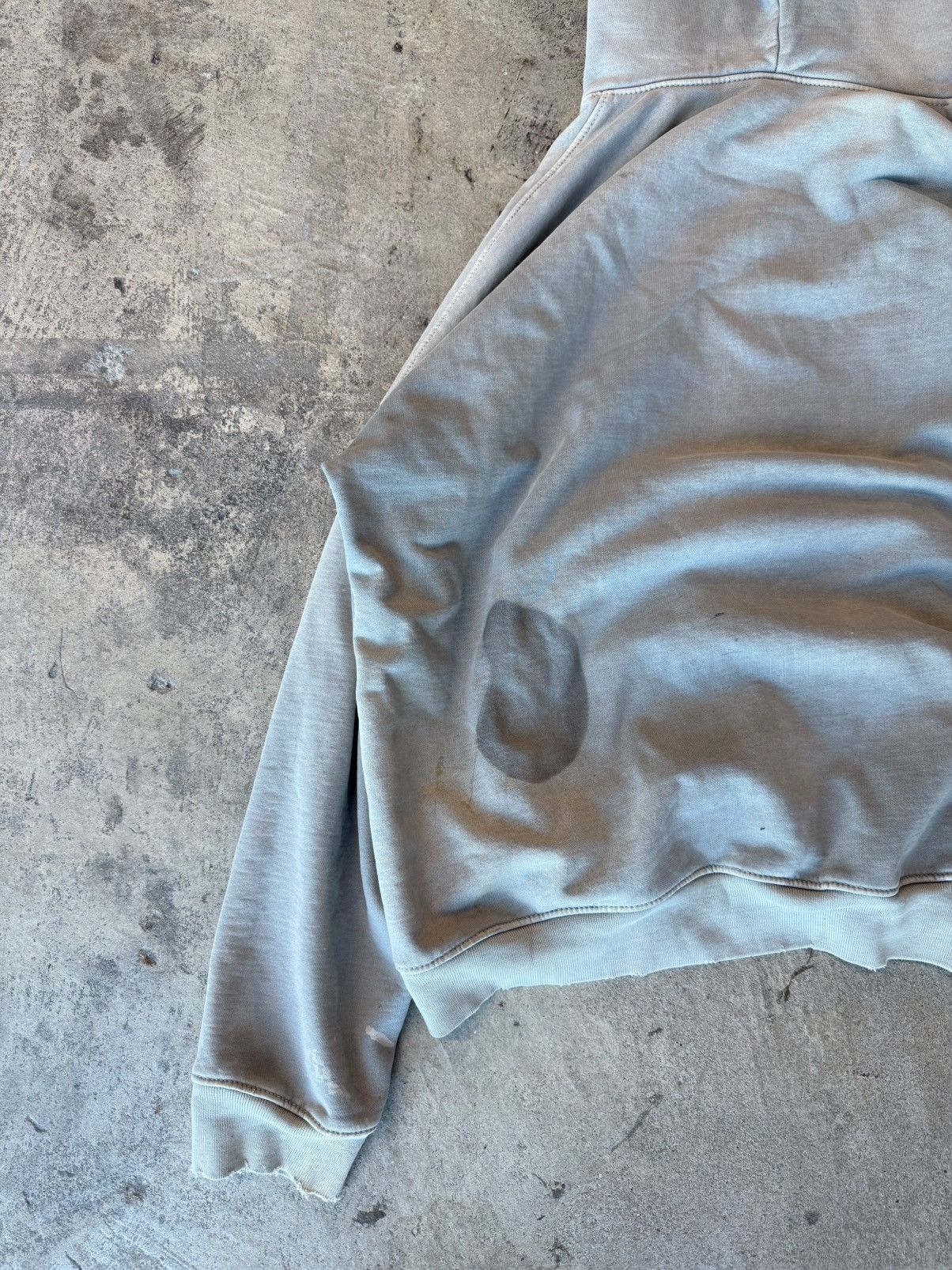 Vintage Vintage Faded Light Blue Hoodie Size US M / EU 48-50 / 2 - 5 Thumbnail