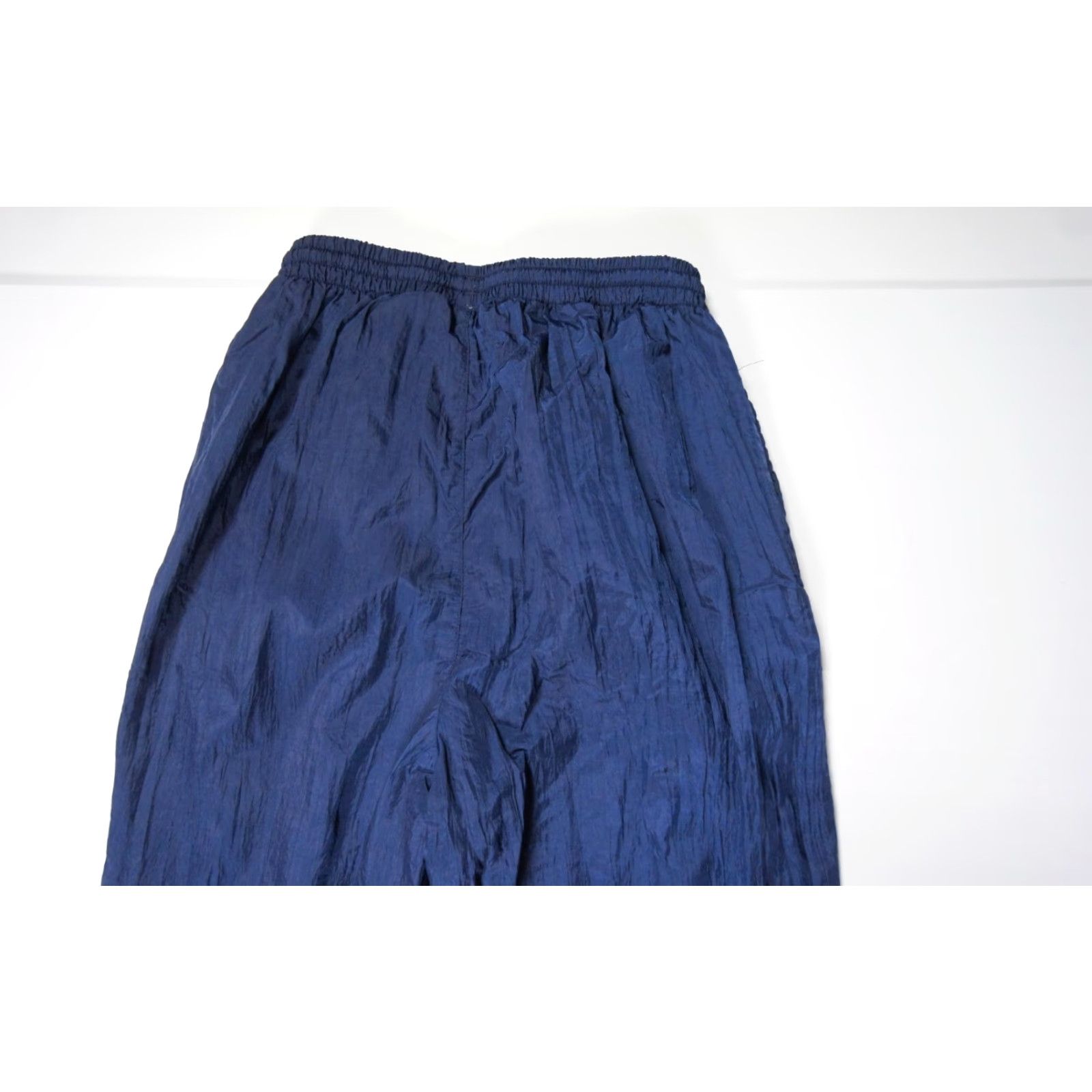 Adidas VINTAGE Adidas Pants Mens Large Blue Windbreaker 90s Y2K Outdoors Adult Nylon Logo Straight 30in Inseam Mens Size US 33 - 6 Thumbnail