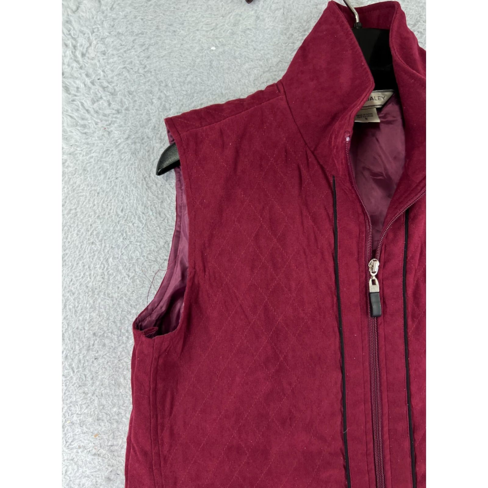 Vintage Allison Daley Vest Women 8 Red Full Zip Pockets Polyester Blend Camping Hike Vest Womens Red Pockets 90s Outdoor Seasonal Regular Mens Girls Size M / US 6-8 / IT 42-44 - 6 Thumbnail