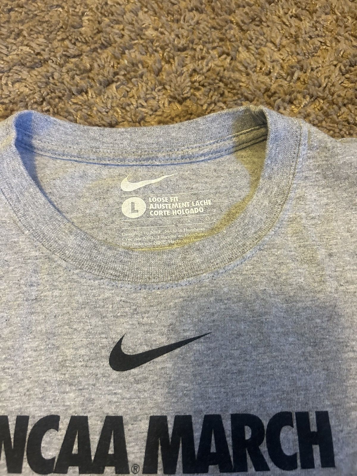 Nike 2010 Grey Nike NCAA Madness shirt Size US L / EU 52-54 / 3 - 3 Thumbnail