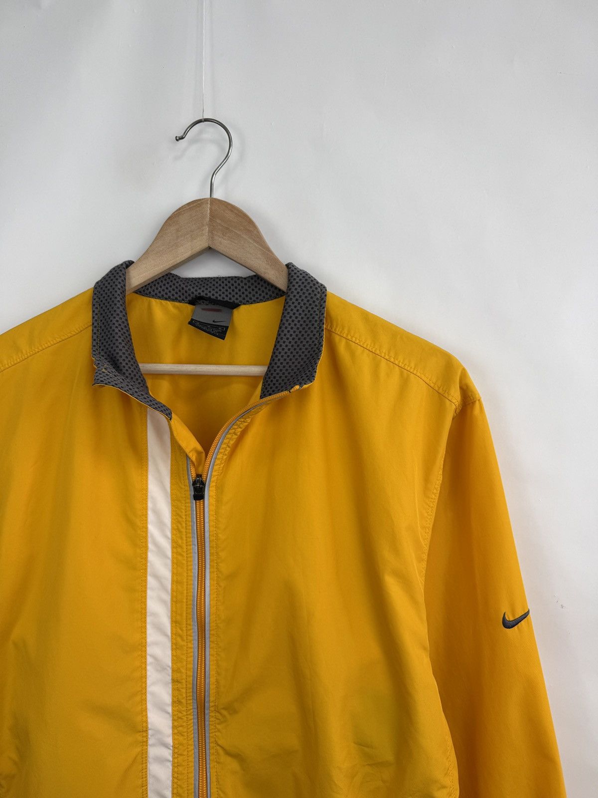 Nike 🇺🇸 Vintage 90s Nike Clima Fit Jacket Rare TN Shox Retro Size US M / EU 48-50 / 2 - 3 Thumbnail