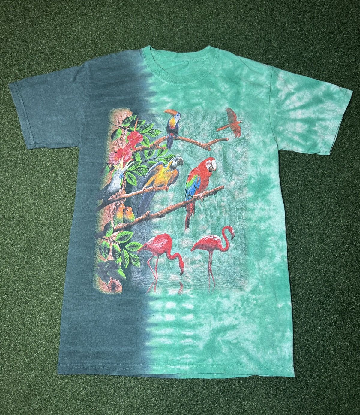Vintage Y2K Tropical Animal Print Flamingo Parrot Nature T Shirt Size US S / EU 44-46 / 1 - 1 Thumbnail