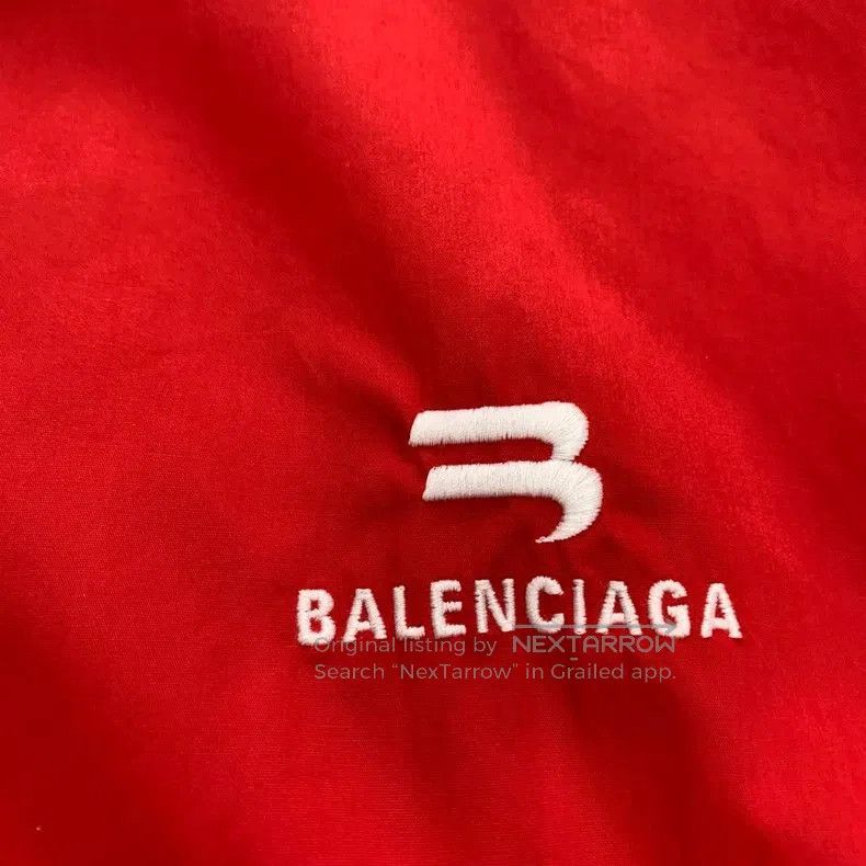 Balenciaga Balenciaga Red Double Hook Windbreaker Jacket. Size US XS / EU 42 / 0 - 5 Thumbnail