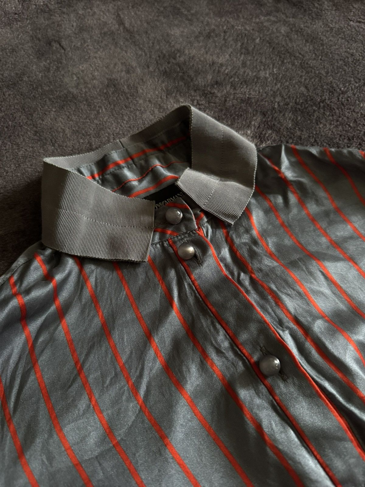 Emporio Armani Emporio Armani vintage 100% silk blouses rare Size S / US 4 / IT 40 - 6 Thumbnail
