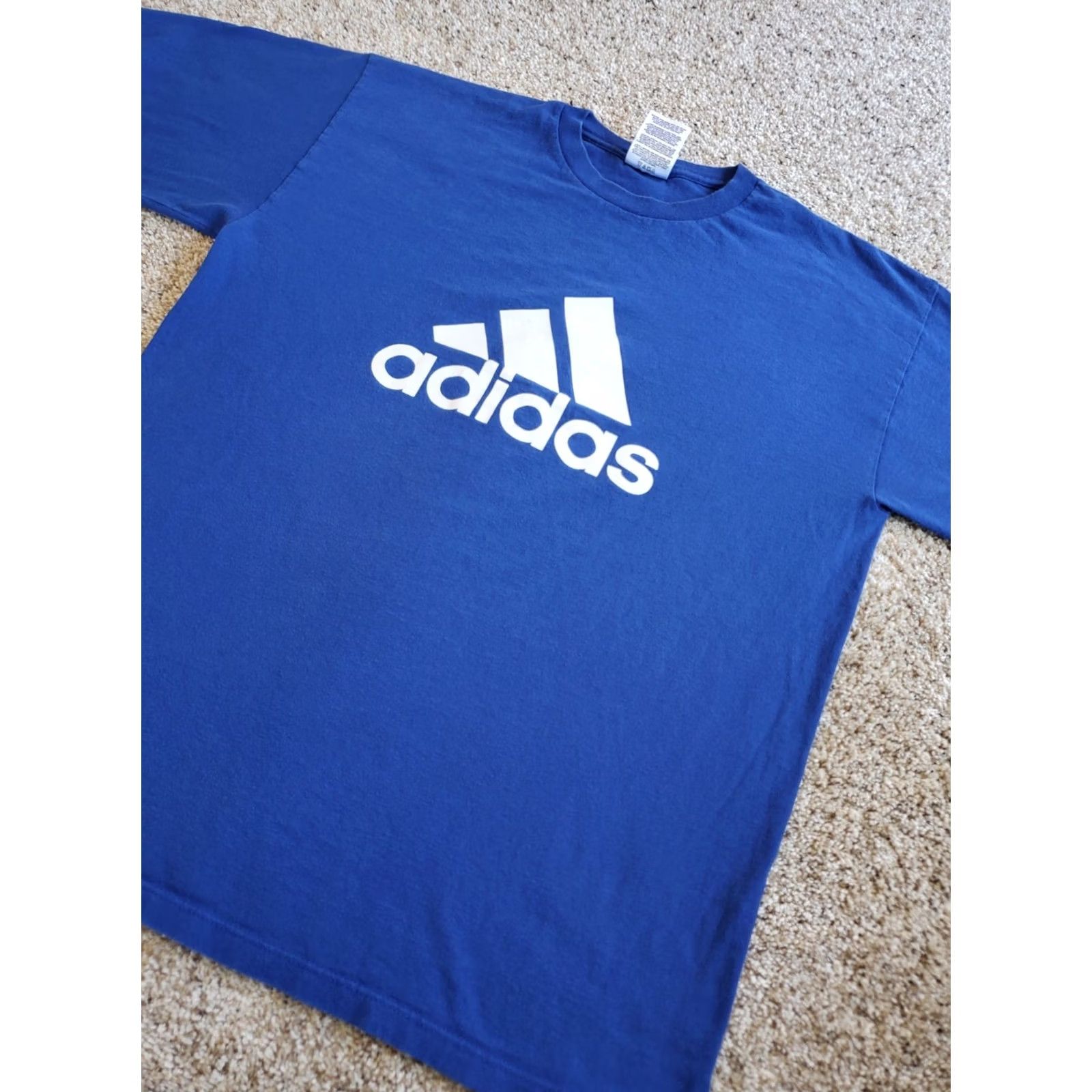 Adidas VINTAGE Adidas T Shirt Large Mens Blue Short Sleeve Mountain Logo USA Made Y2K Size US L / EU 52-54 / 3 - 2 Thumbnail