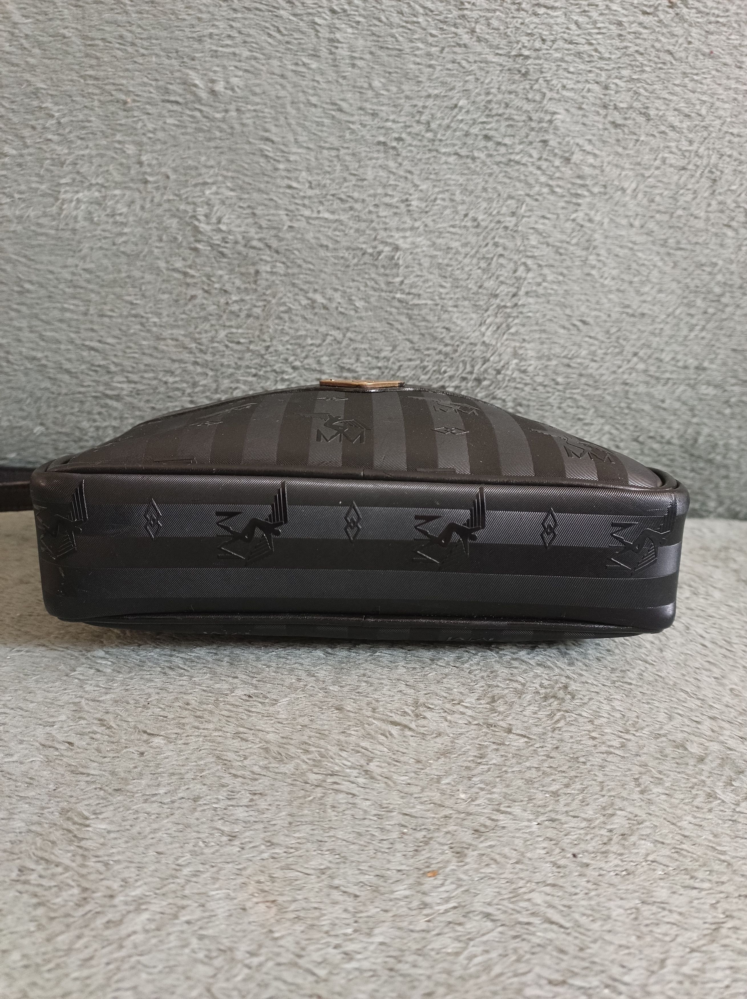 Maison Mollerus Maison Mollerus Vinerus Vintage Coated Canvas Crossbody Bag