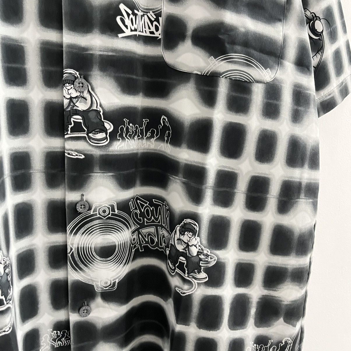 JNCO Southpole Y2K Grafitty Shirt - JUN25 Size US XL / EU 56 / 4 - 6 Thumbnail