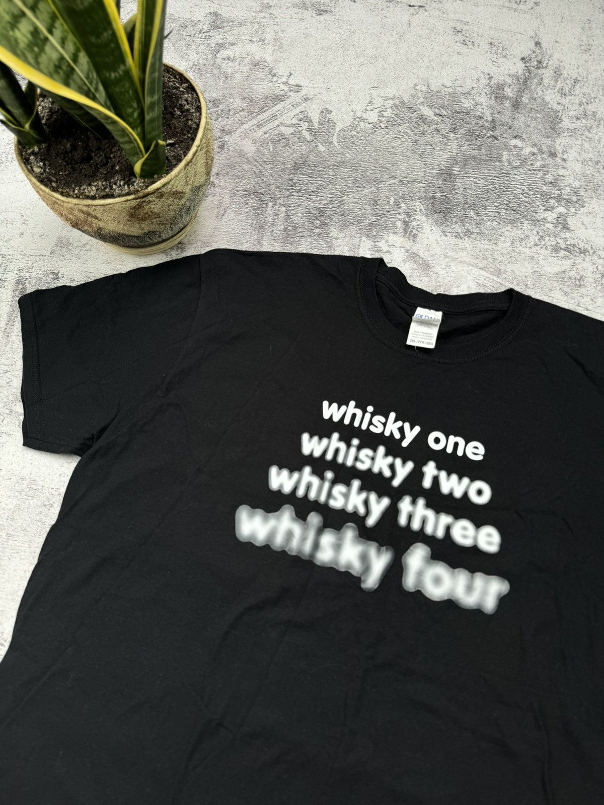 Vintage Vintage Gildan Humor Joke Whisky one whisky two..." T-Shirt Size US XXL / EU 58 / 5 - 3 Thumbnail
