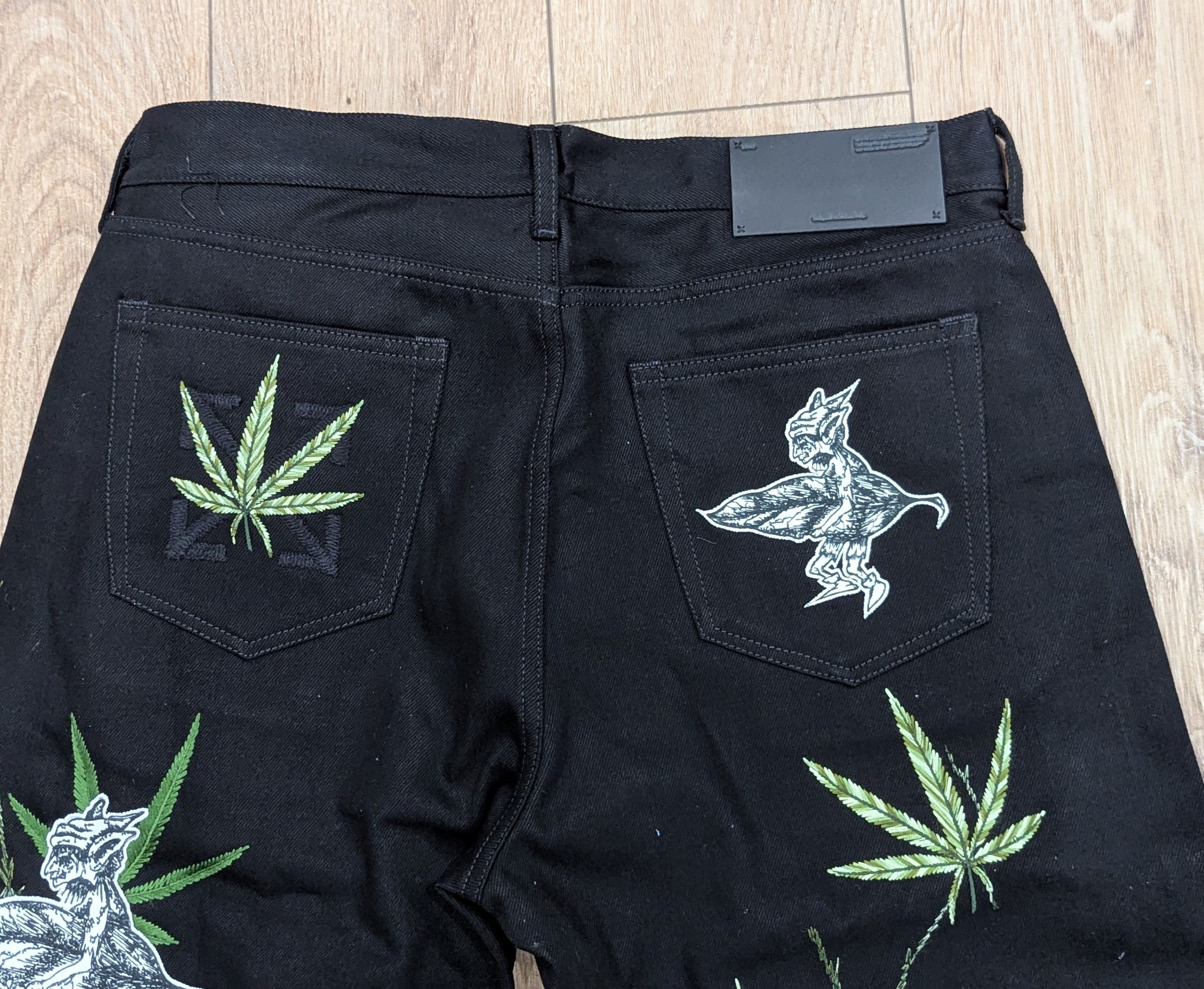 Off-White OFF-WHITE Leaf Embroidered Logo Skate Fit Jeans Black 32 Size US 32 / EU 48 - 6 Thumbnail