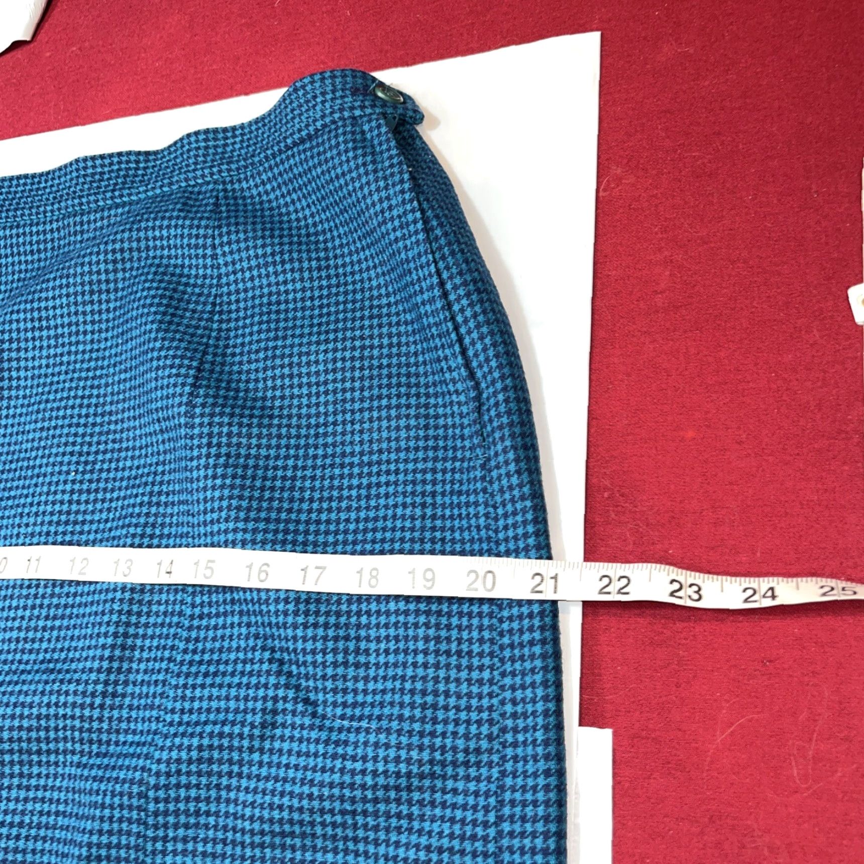Pendleton VINTAGE Pendleton Blue Virgin Wool Skirt Midi Side Zip Lined Stretch Waist 16 Women Wool Button Navy Turquoise A-Line Size 38" / US 16 / IT 52 - 5 Thumbnail