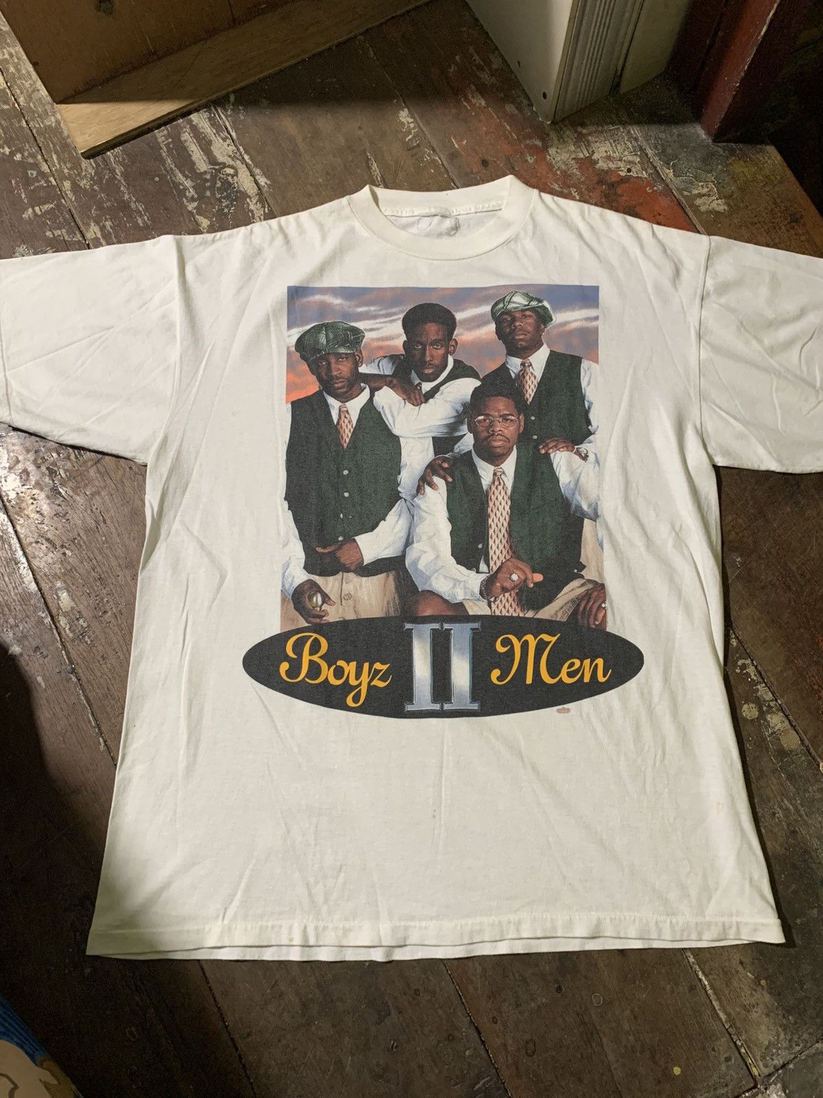 Band Tees Vintage Boys2Men World Tour 1995 Size US XL / EU 56 / 4 - 1 Thumbnail