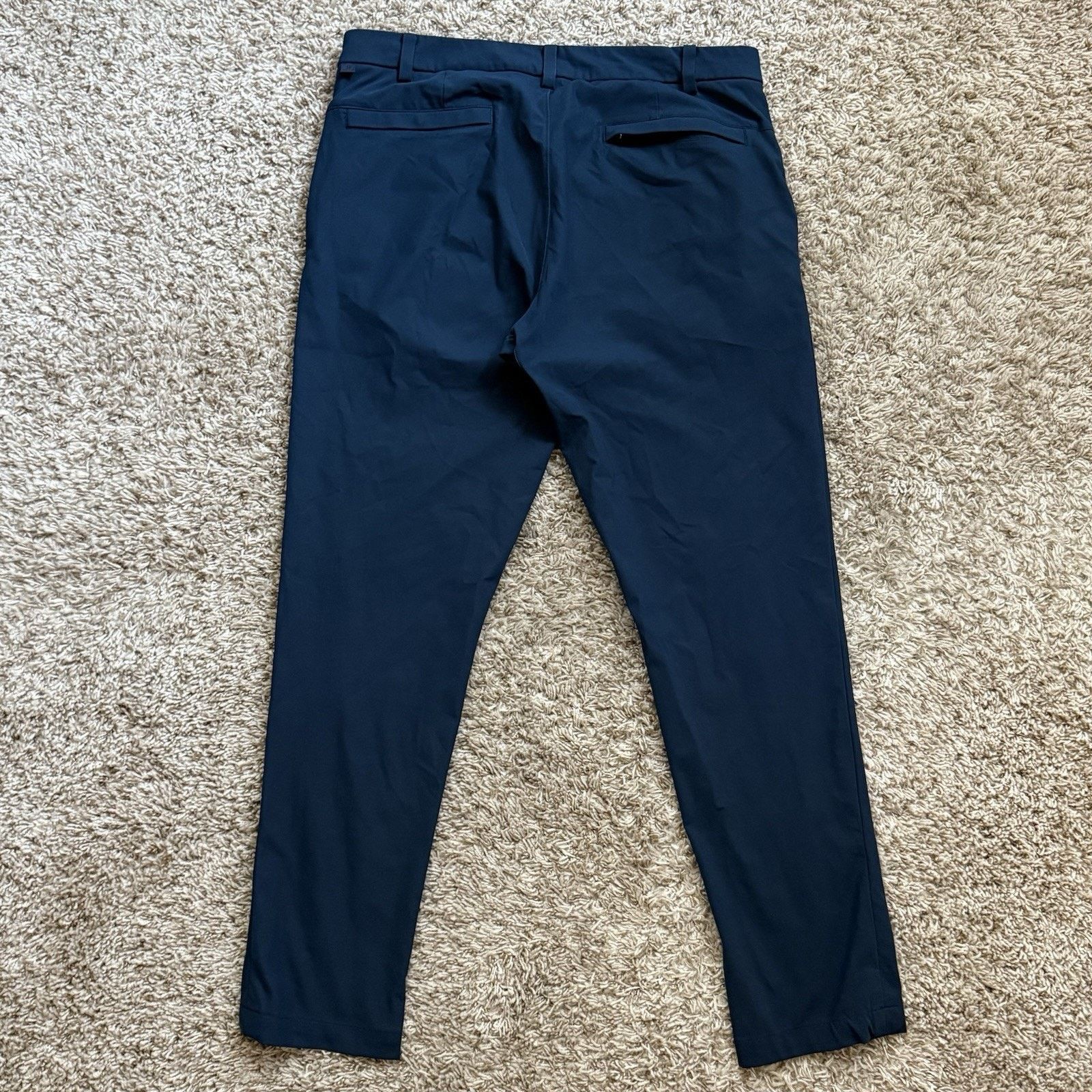 Lululemon LuluLemon ABC Pants Dark Navy Blue Performance Athletic 32 Size US 32 / EU 48 - 2 Thumbnail