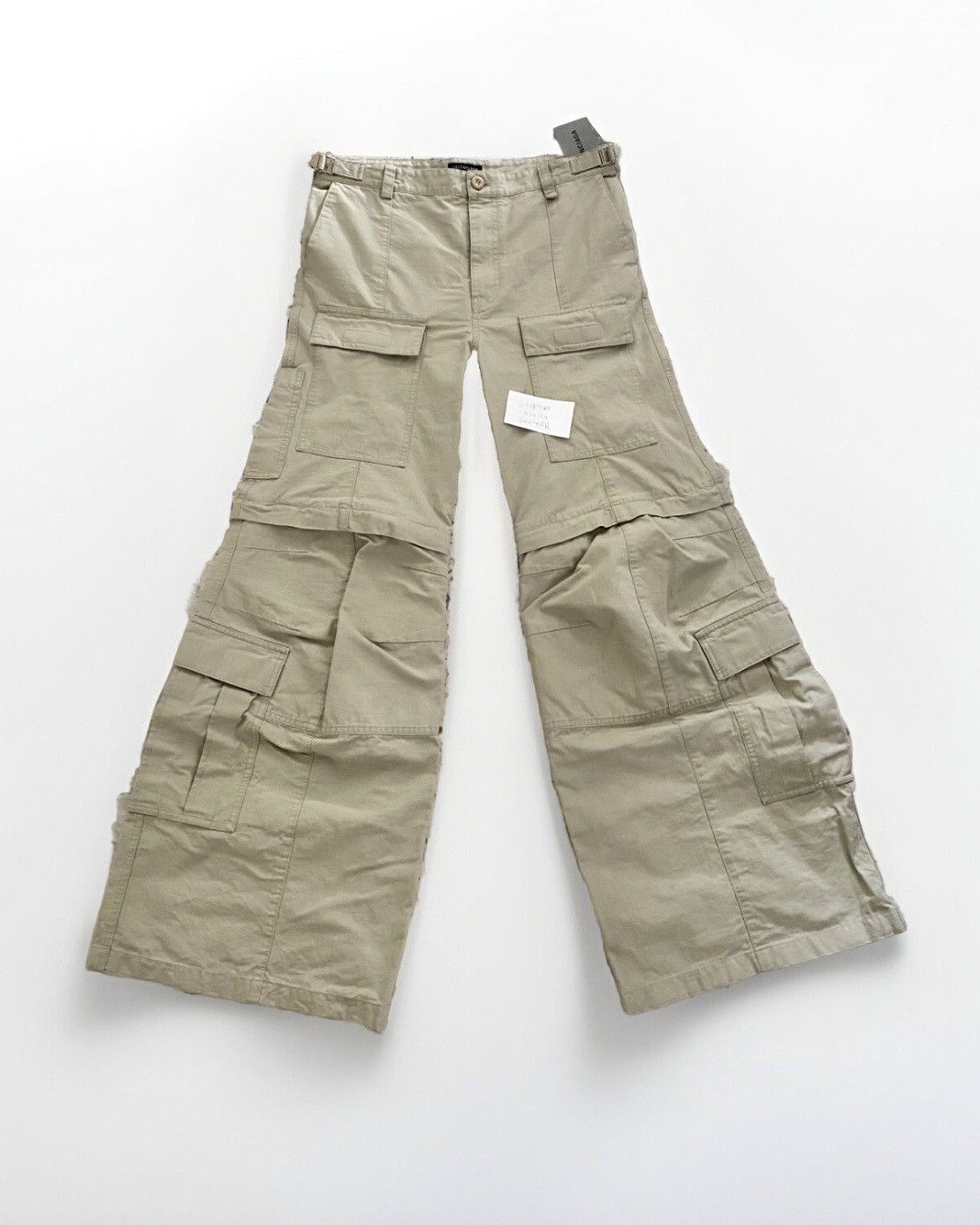 Balenciaga Balenciaga FW23 Flared Cargo Pant Beige Gently Used sz M Size US 32 / EU 48 - 1 Thumbnail