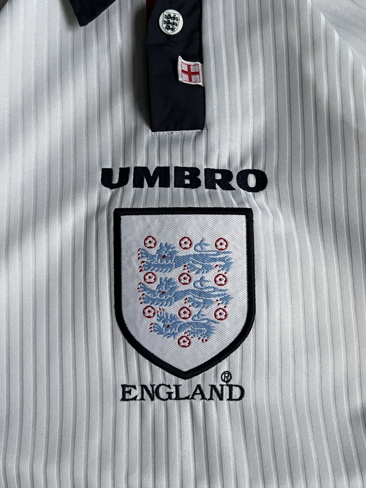 Umbro Vintage England 1997/99 National Umbro Home Jersey Size US L / EU 52-54 / 3 - 7 Thumbnail