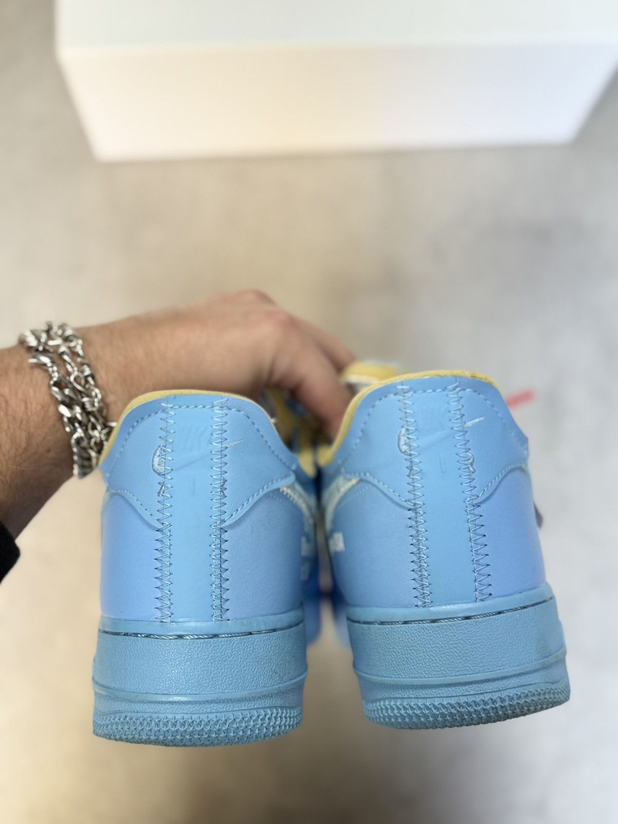 Nike × Off-White Nike x Off White Air Force 1 MCA Size US 9.5 / EU 42-43 - 7 Thumbnail