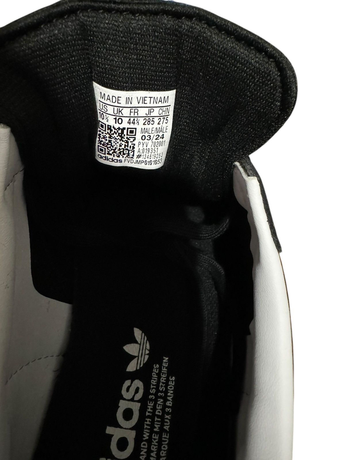 Adidas Adidas Samoa Size US 10.5 / EU 43-44 - 3 Thumbnail