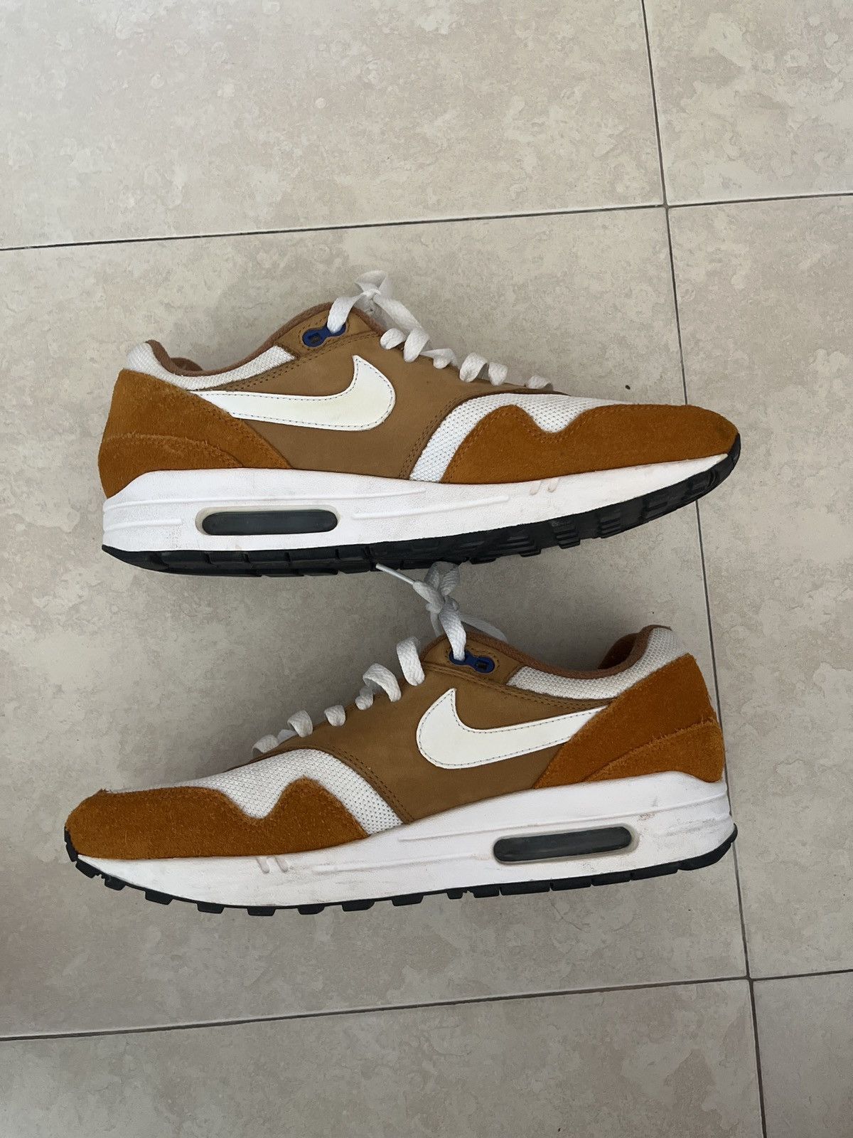 Nike Curry Pack Air Max One Size US 9.5 / EU 42-43 - 2 Thumbnail