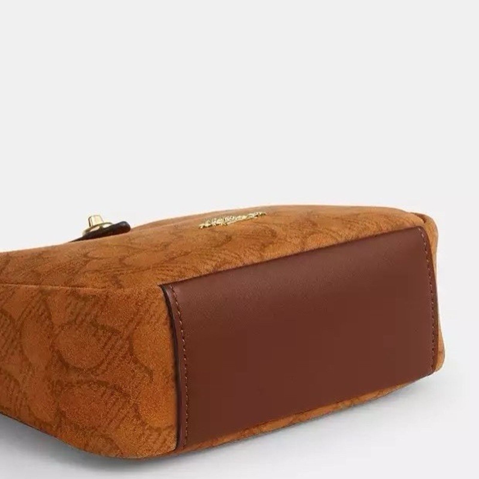 Coach NWT Coach Hadley Mini Crossbody Bag CCE16, suede/Im/Caramel Size ONE SIZE - 16 Thumbnail