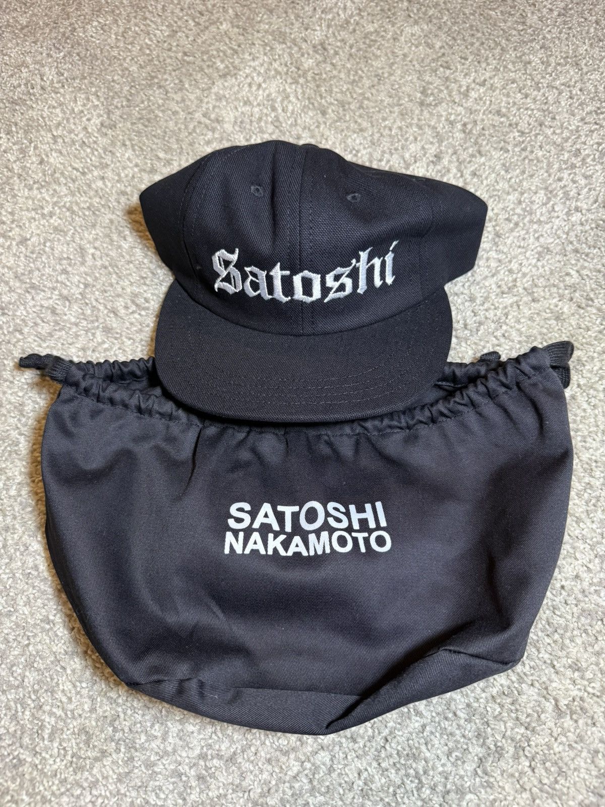 Satoshi Nakamoto Satoshi Nakamoto OG Cap Black Brand New Size ONE SIZE - 1 Thumbnail