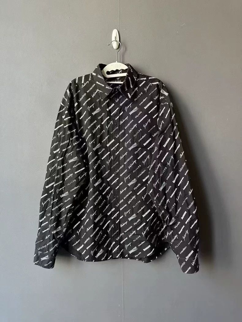 Balenciaga Balenciaga All-Over Logo Shirt - dmc Size US S / EU 44-46 / 1 - 1 Thumbnail