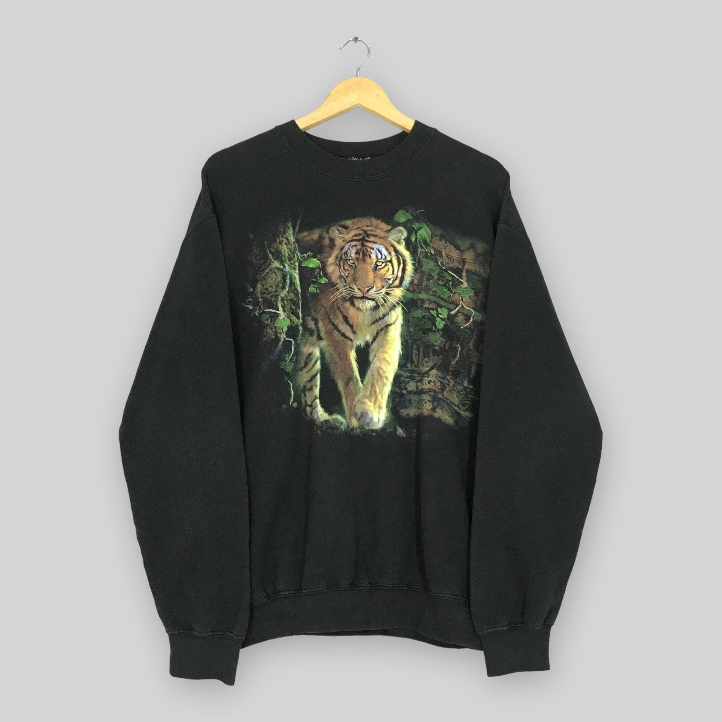 Vintage Vintage Y2K Tiger Wildlife Black Sweatshirt Medium Size US M / EU 48-50 / 2 - 1 Thumbnail