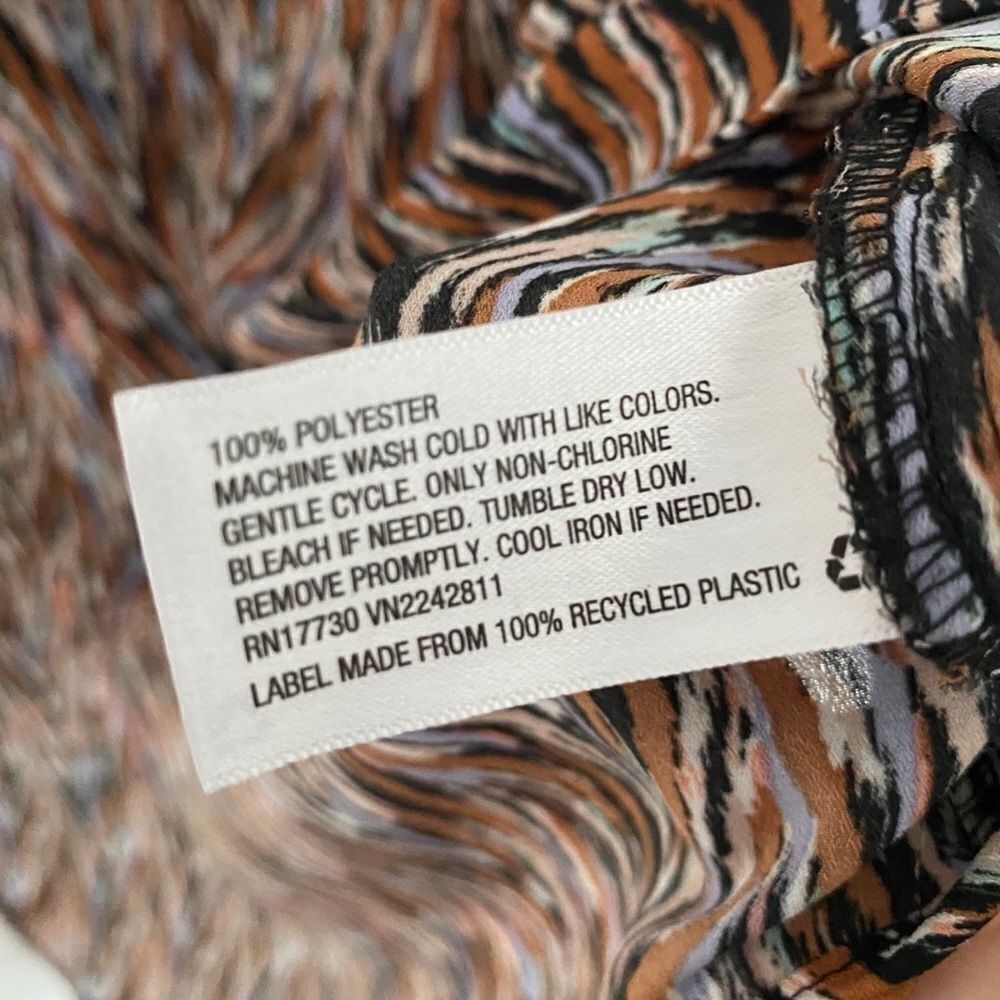 Other Xhilaration Abstract Multicolor V-Neck Blouse | Size M | Lon Size M / US 6-8 / IT 42-44 - 3 Thumbnail