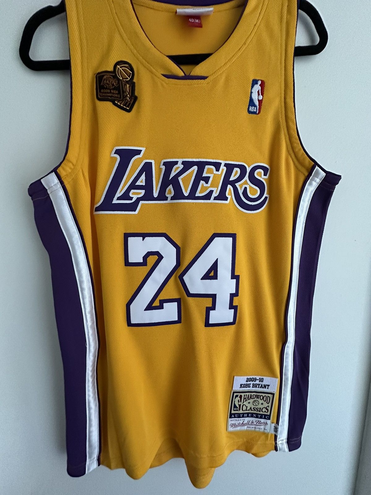 Mitchell & Ness Los Angeles Lakers 2009-10 store Kobe Bryant Jersey