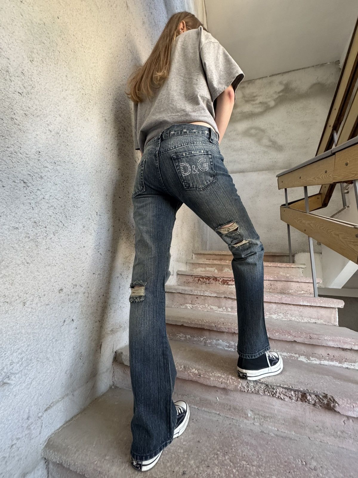 Dolce & Gabbana Dolce&Gabbana Distressed Flared Jeans Archive Size 30" / US 8 / IT 44 - 6 Thumbnail