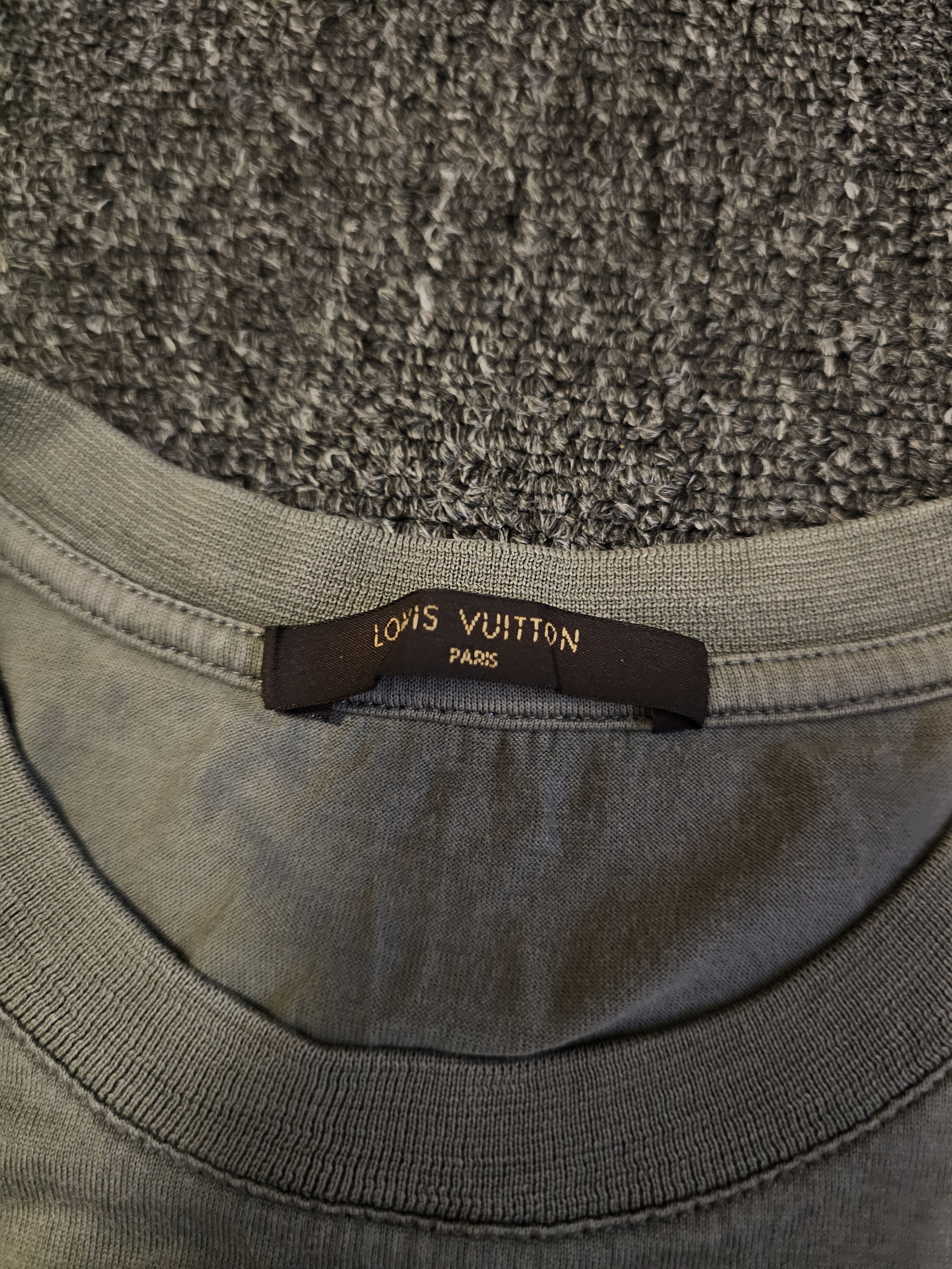 Louis Vuitton Louis Vuitton Unisex T-Shirt Size XS Size US XS / EU 42 / 0 - 3 Thumbnail