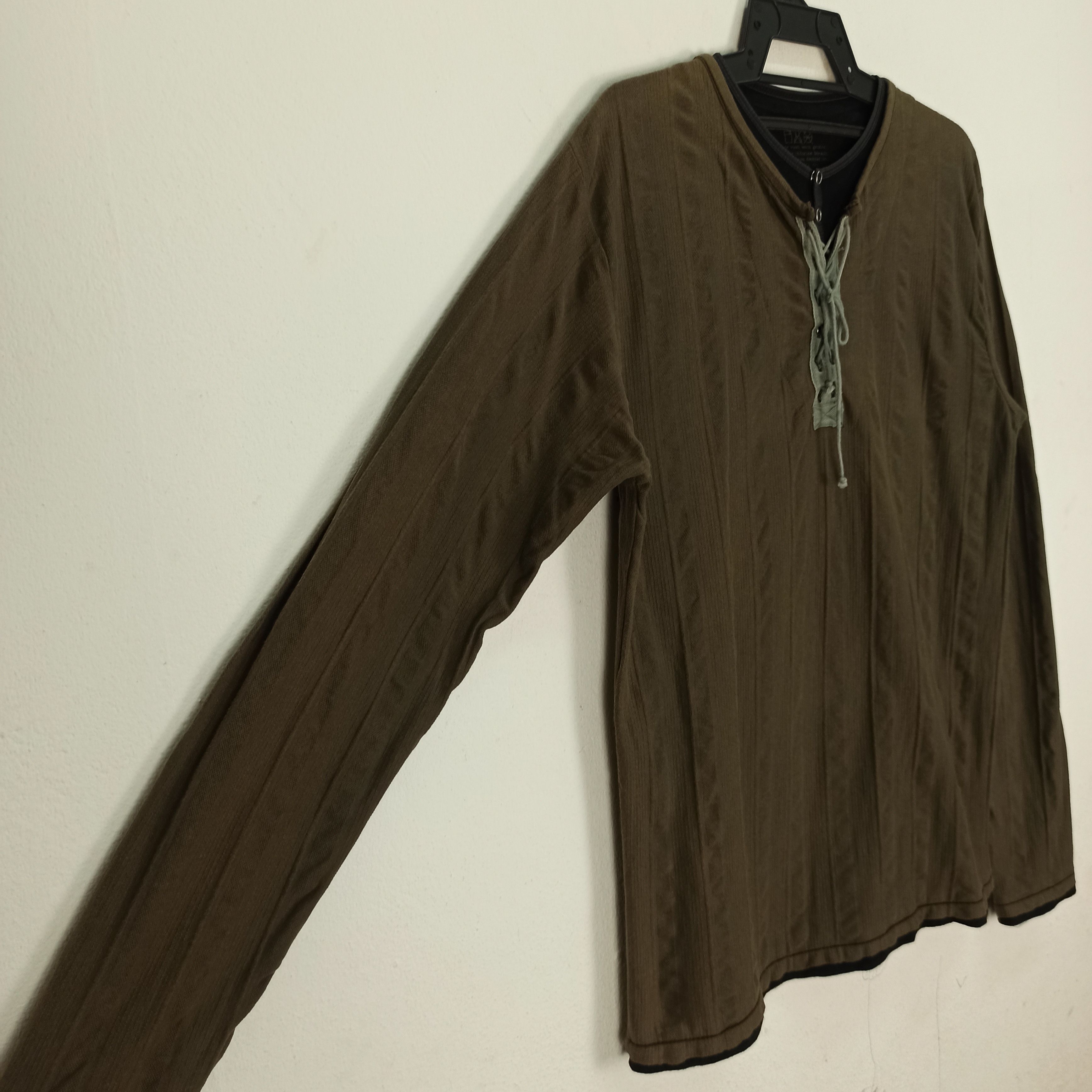 Beauty Beast Vintage Japanese Brand Double Layer Long Sleeve Tee Size US M / EU 48-50 / 2 - 3 Thumbnail