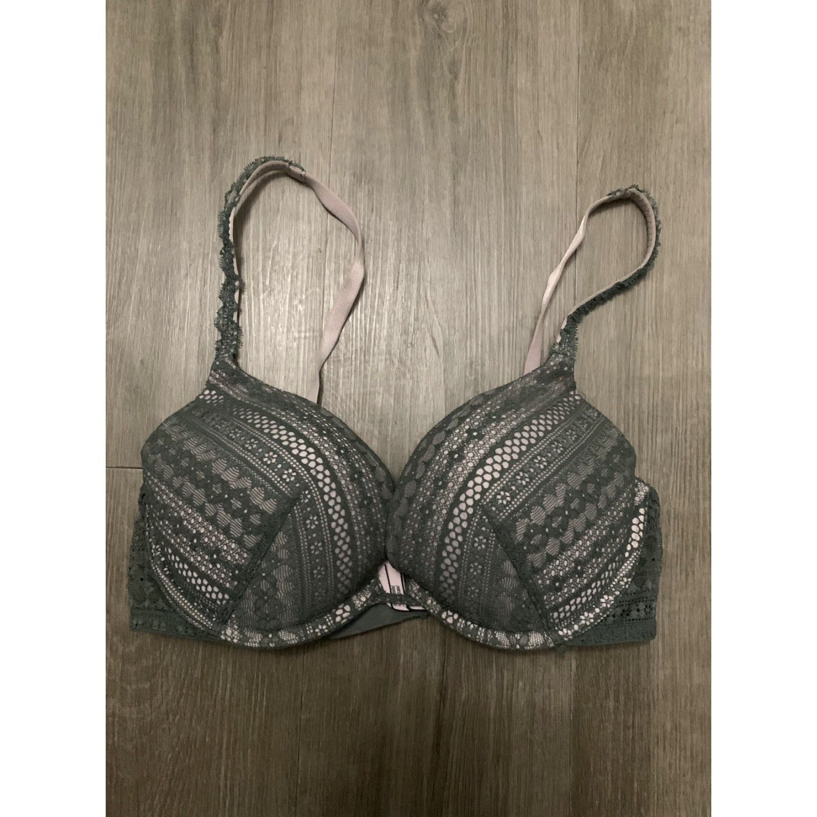 Victoria's Secret Victoria's Secret Push Up Bra Lace Padded Underwire Womens 32D Green Size ONE SIZE - 2 Thumbnail