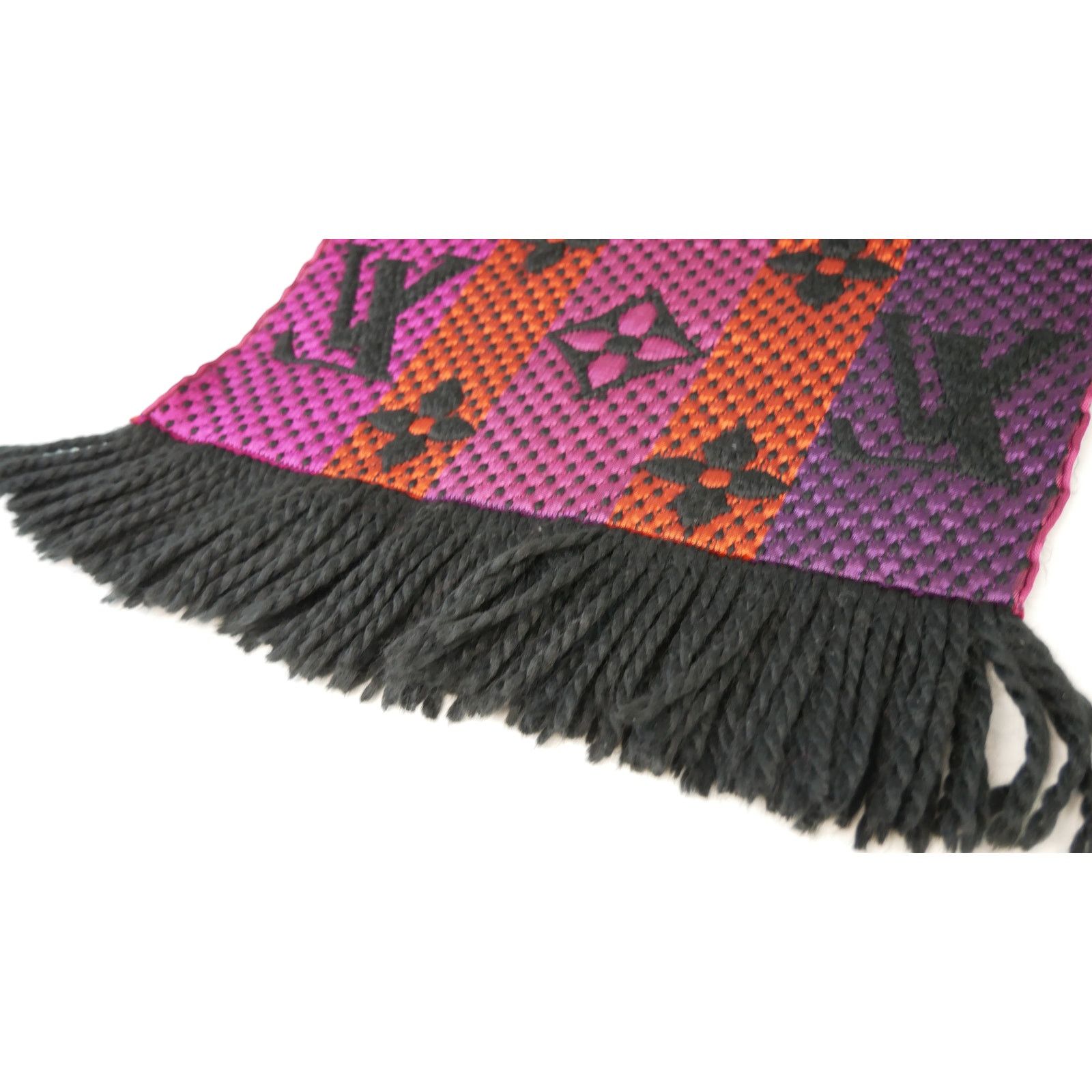 Louis Vuitton Louis Vuitton Multicolor Logomania Scarf Size ONE SIZE - 18 Thumbnail