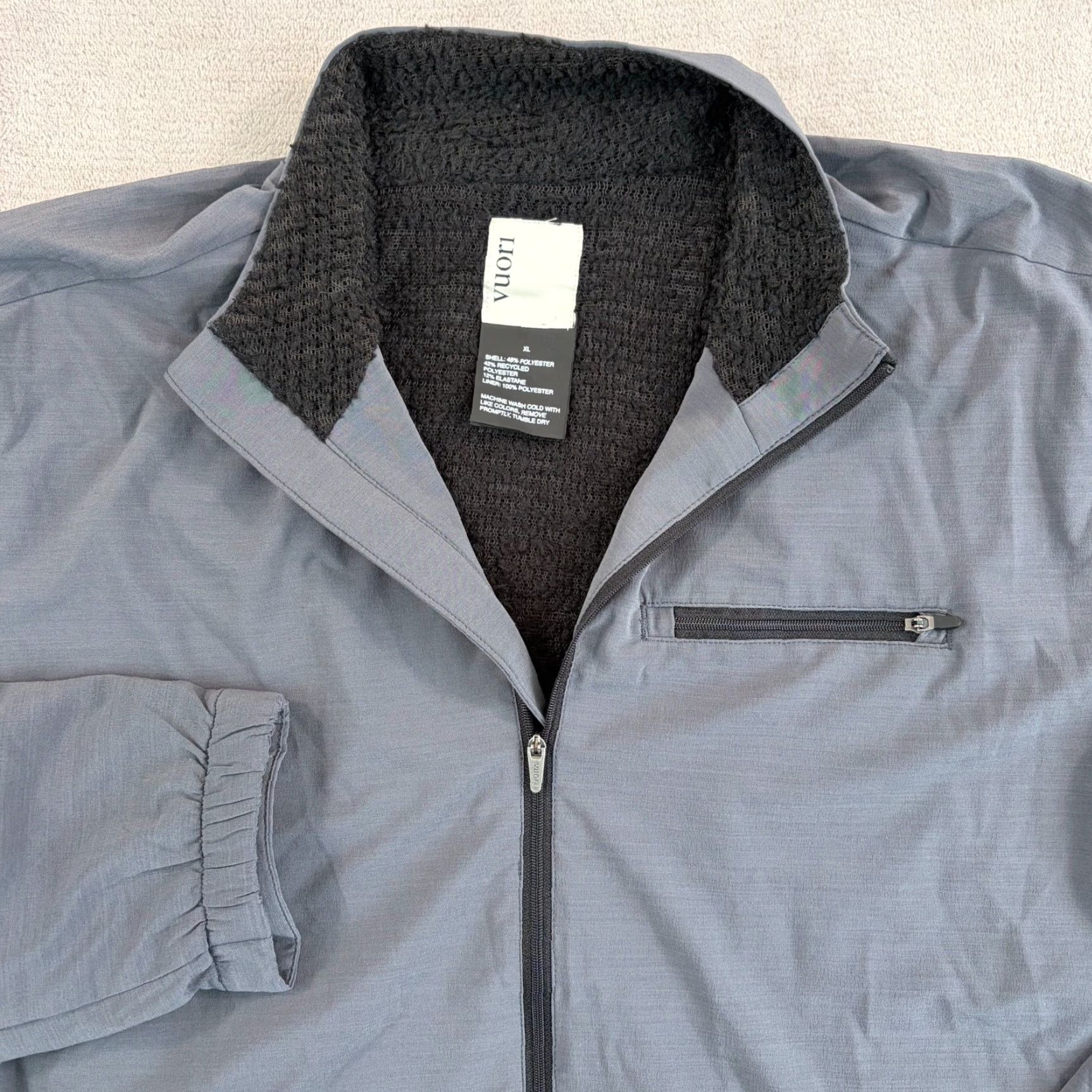 Vuori Vuori Palomar Insulated Jacket Men's XL Gray Polartec Lined Windbreaker Quick Dry 4-way stretch Polartec Alpha N/A Size US XL / EU 56 / 4 - 2 Thumbnail