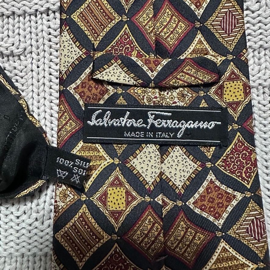 Salvatore Ferragamo Vintage Ferragamo patchwork geometric pattern silk tie Size ONE SIZE - 3 Thumbnail