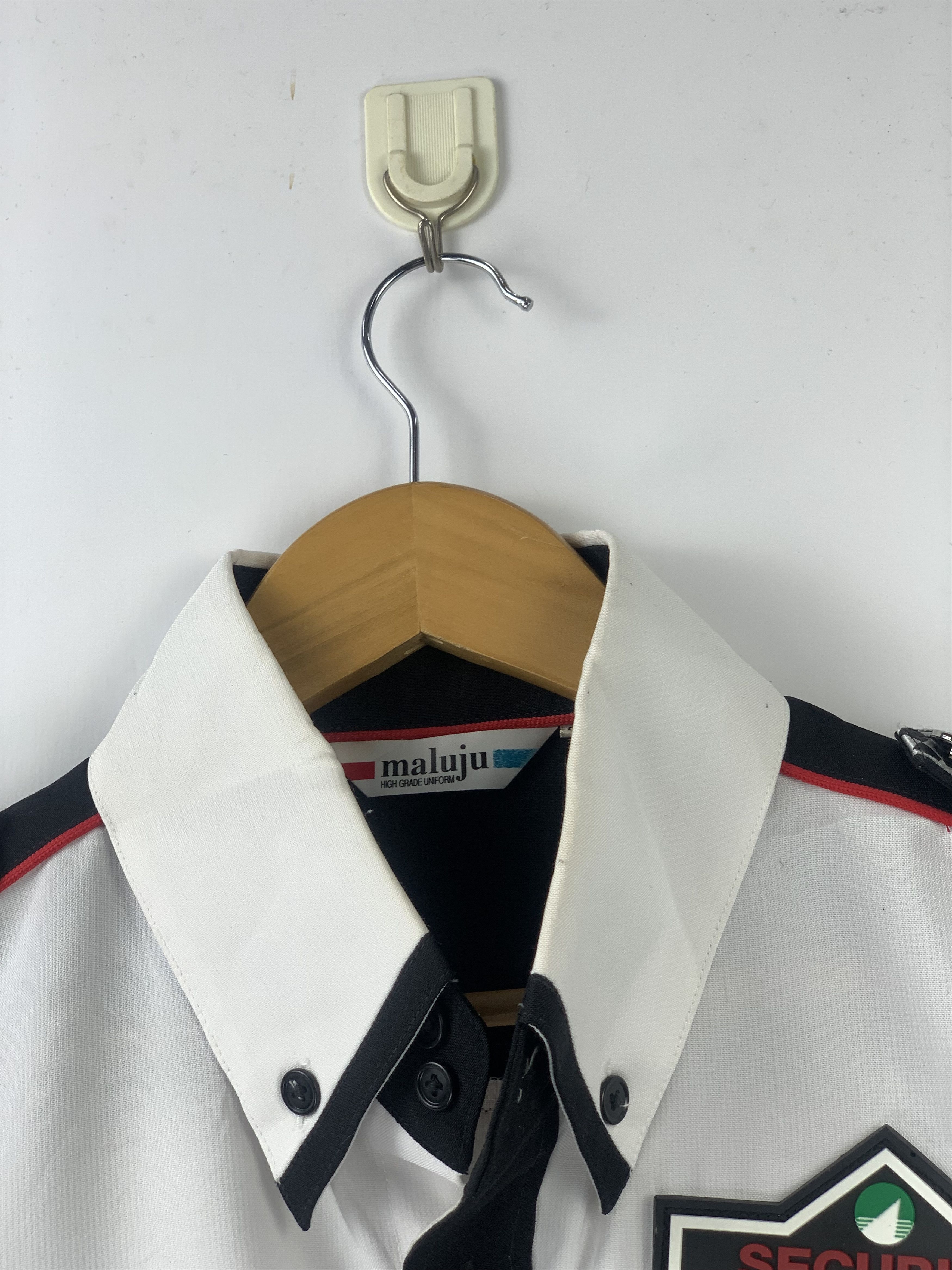 Japanese Brand Vintage Vollmont Japanese Brand Security Jacket J1542 Size US M / EU 48-50 / 2 - 12 Thumbnail